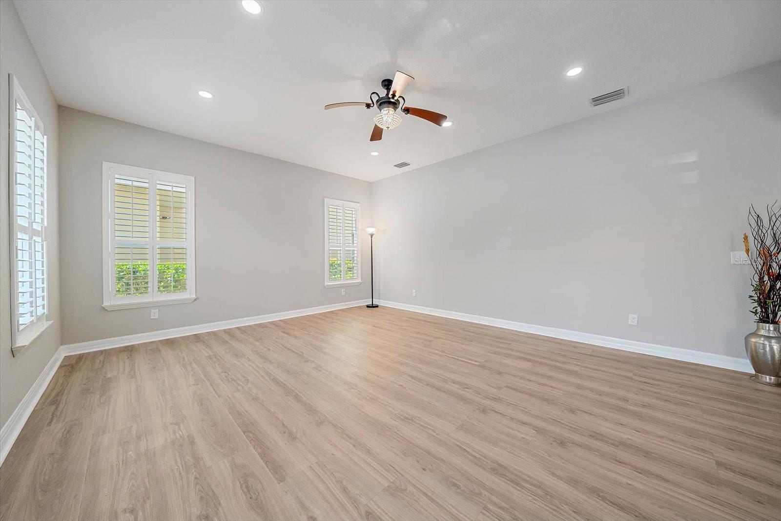 Image 6 of 42 For 18046 Cozumel Isle Drive