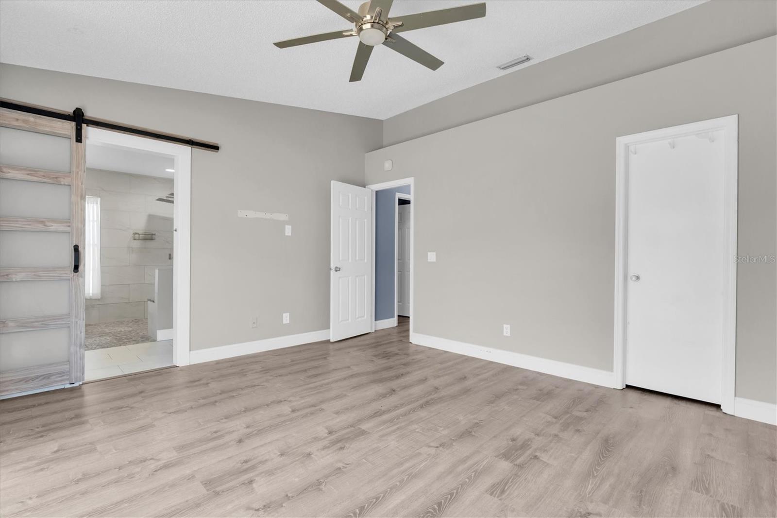 Image 15 of 34 For 9735 Cypress Shadow Avenue