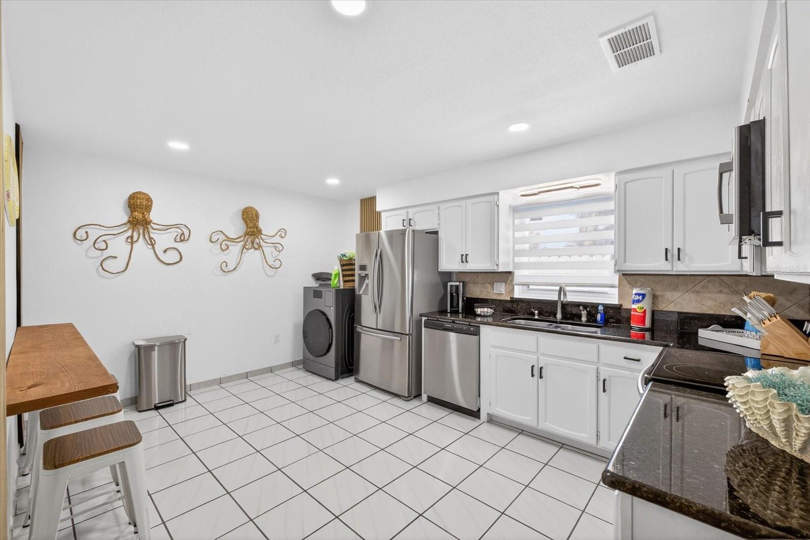 Image 11 of 46 For 8902 Hamner Avenue