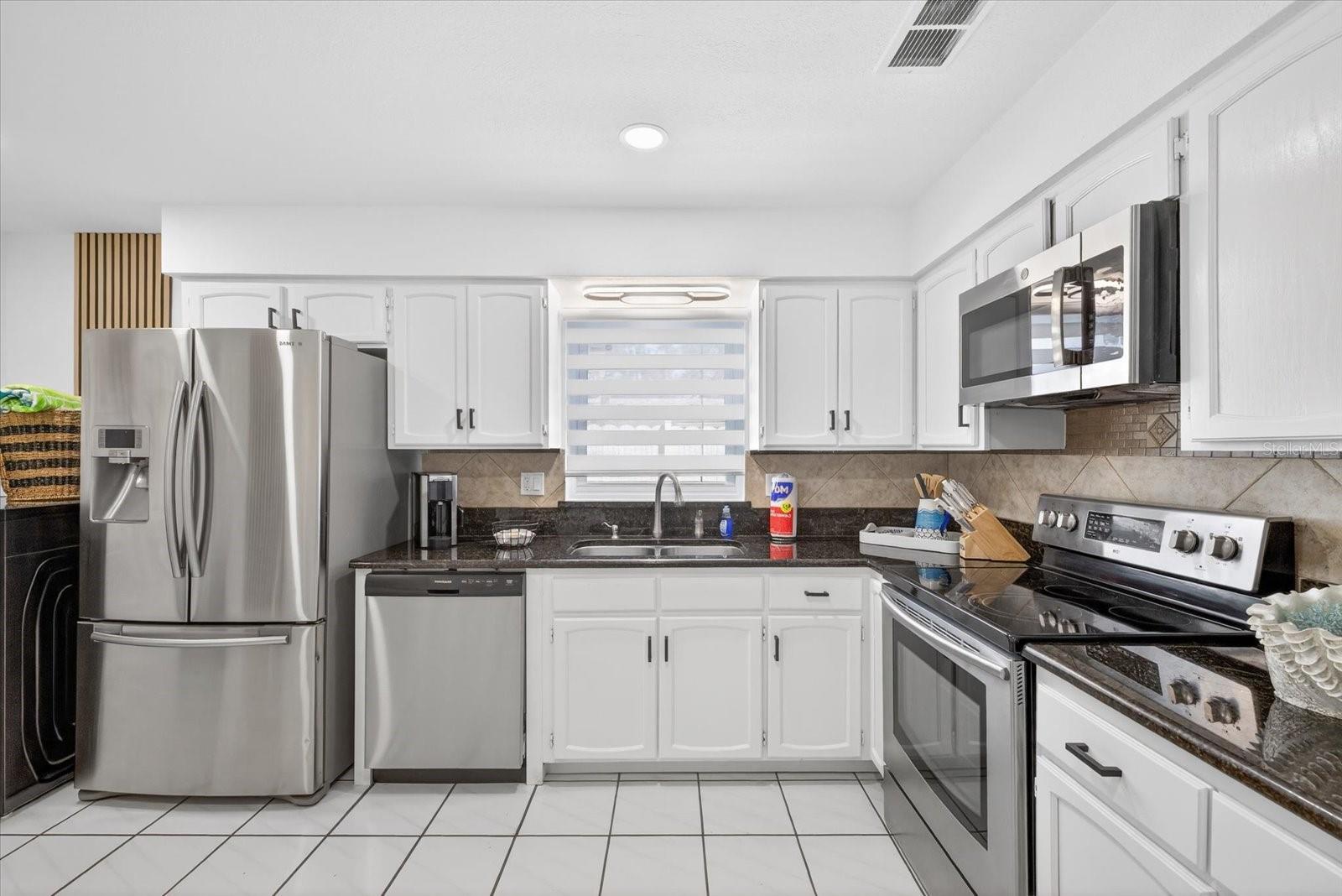 Image 14 of 46 For 8902 Hamner Avenue