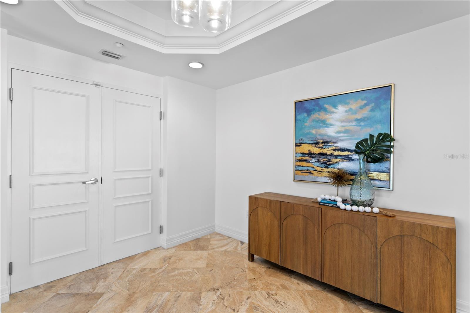 Image 70 of 90 For 19730 Gulf Boulevard 3