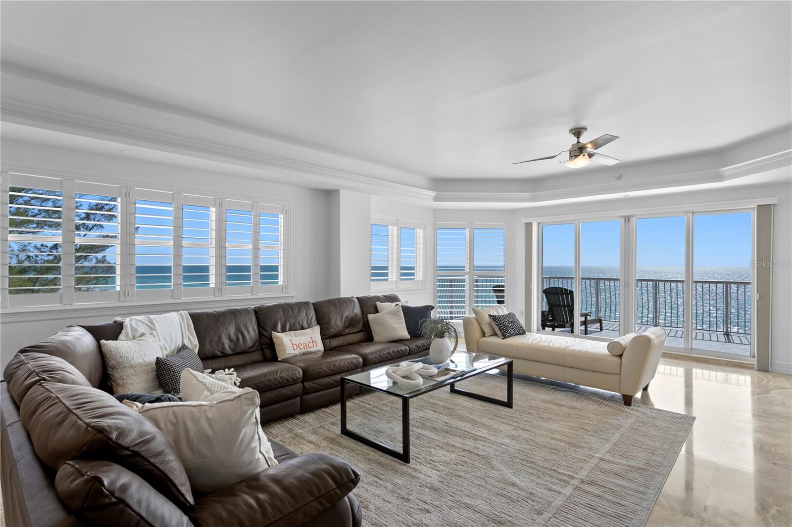 Image 9 of 90 For 19730 Gulf Boulevard 3
