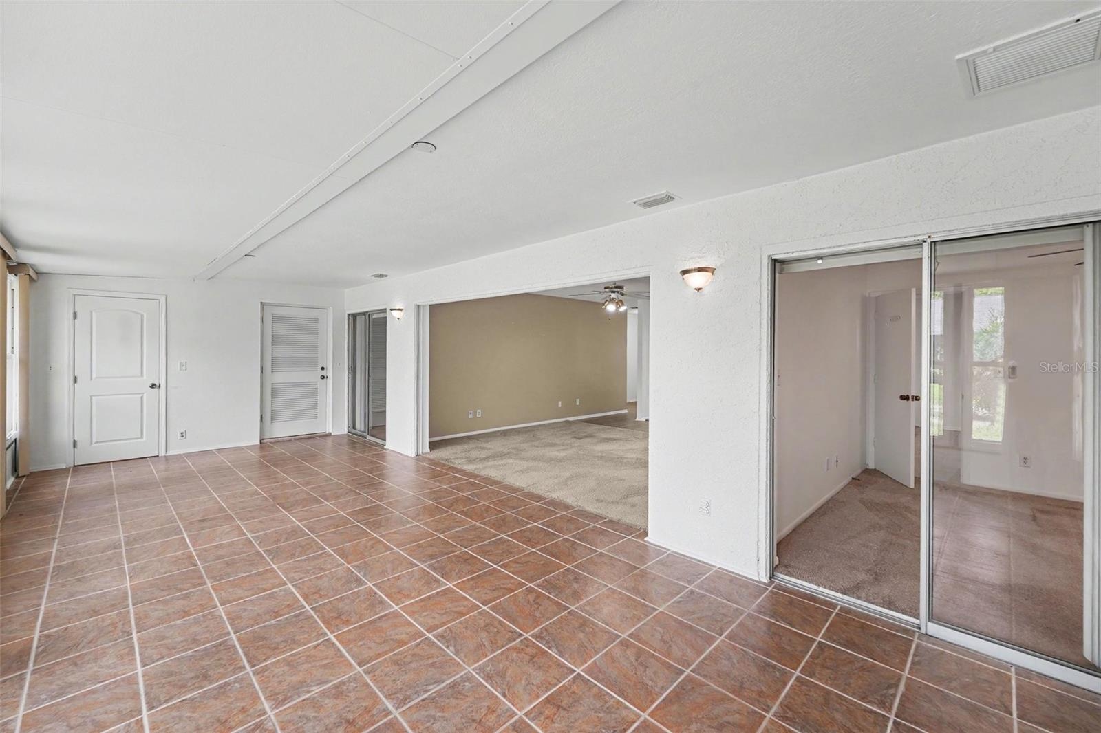 Listing photo id 23 for 230 Balsam Drive