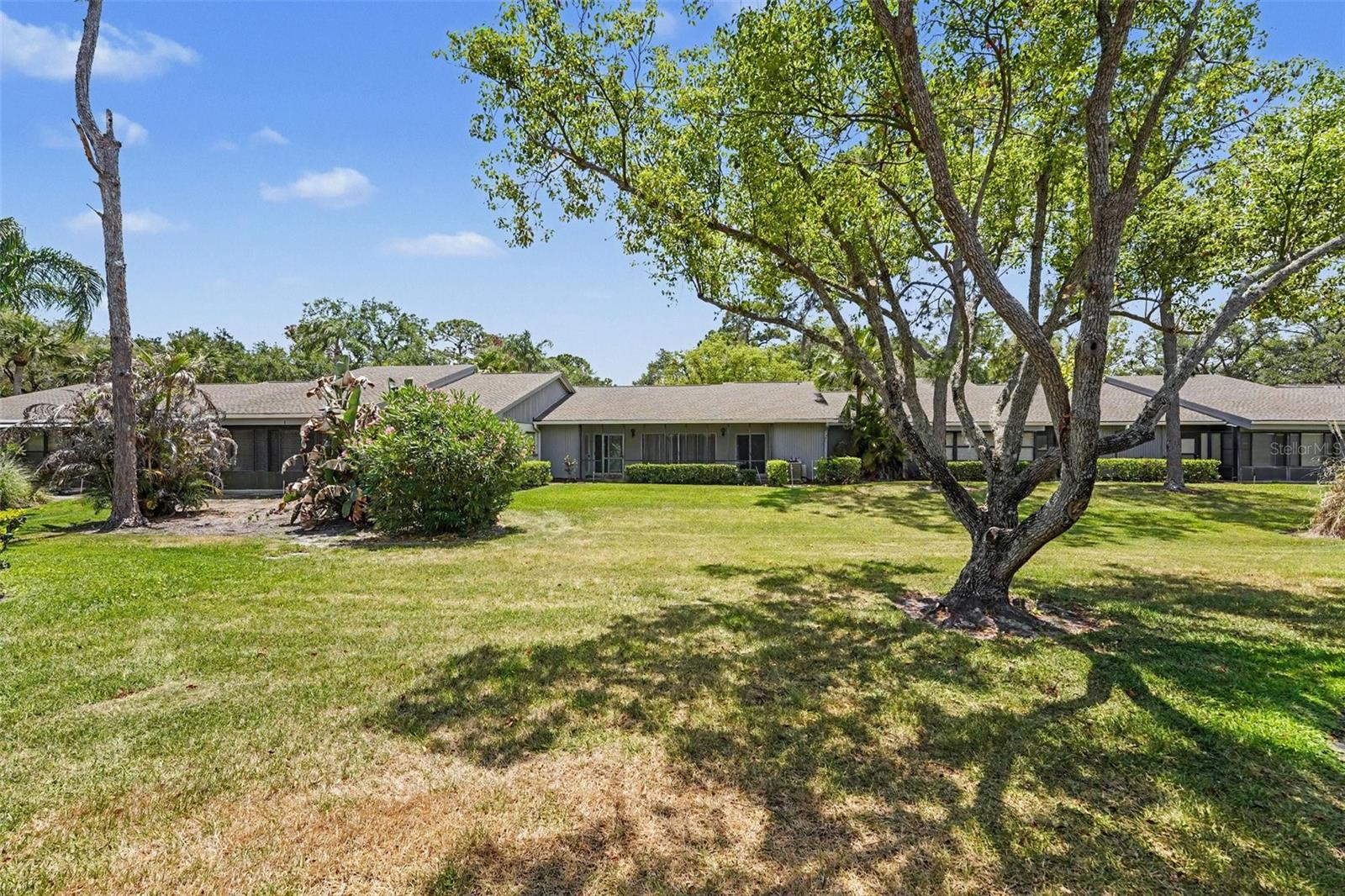Listing photo id 29 for 230 Balsam Drive