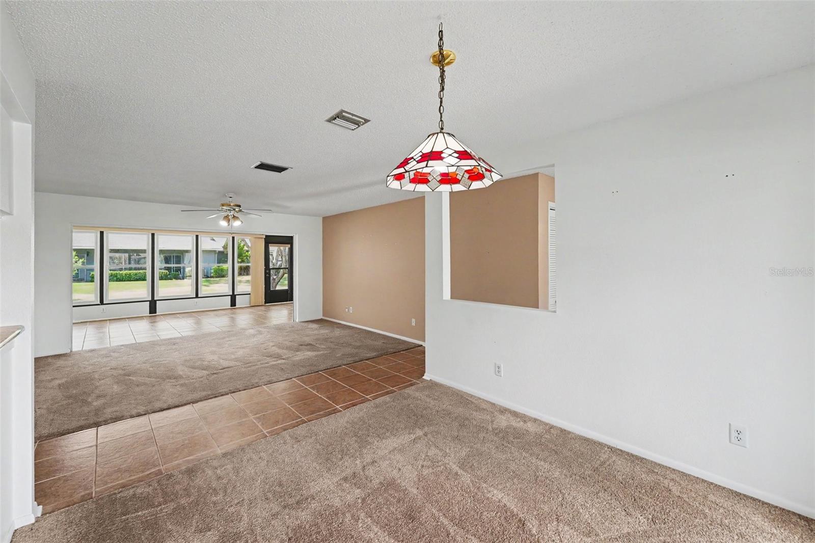 Listing photo id 5 for 230 Balsam Drive