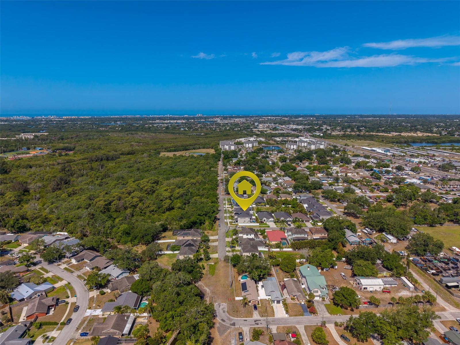 Listing photo id 60 for 7405 70th Avenue N