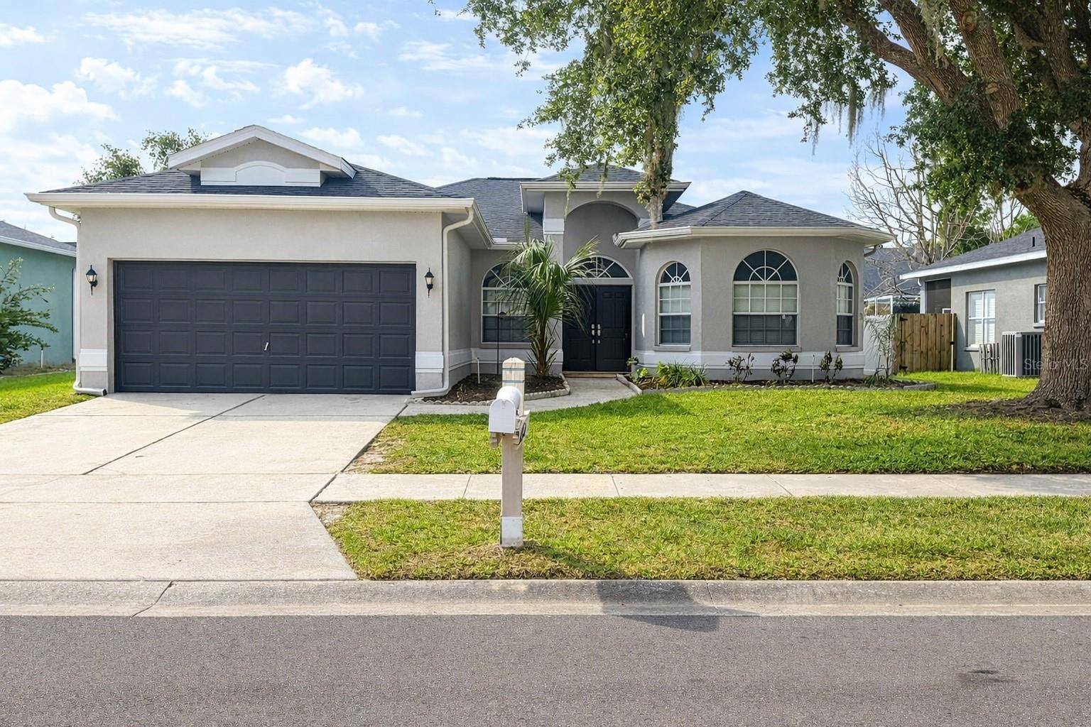 Details for 28202 Brokenmead Path, WESLEY CHAPEL, FL 33543