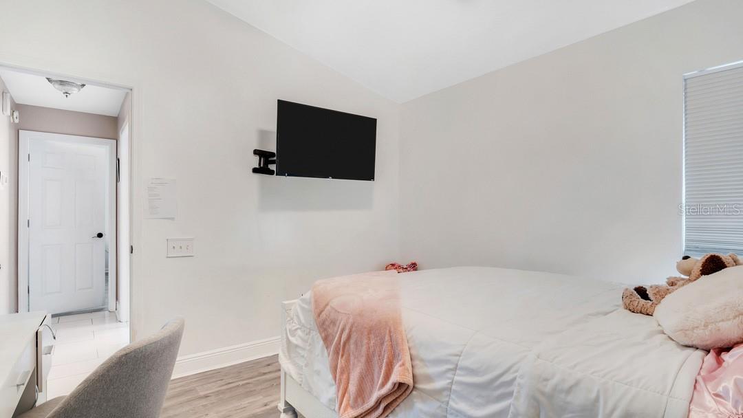 Listing photo id 13 for 10510 Egret Haven Lane