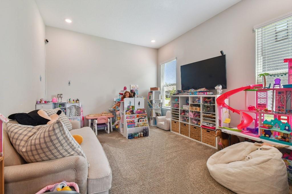 Image 15 of 43 For 6129 Marsh Trail Drive