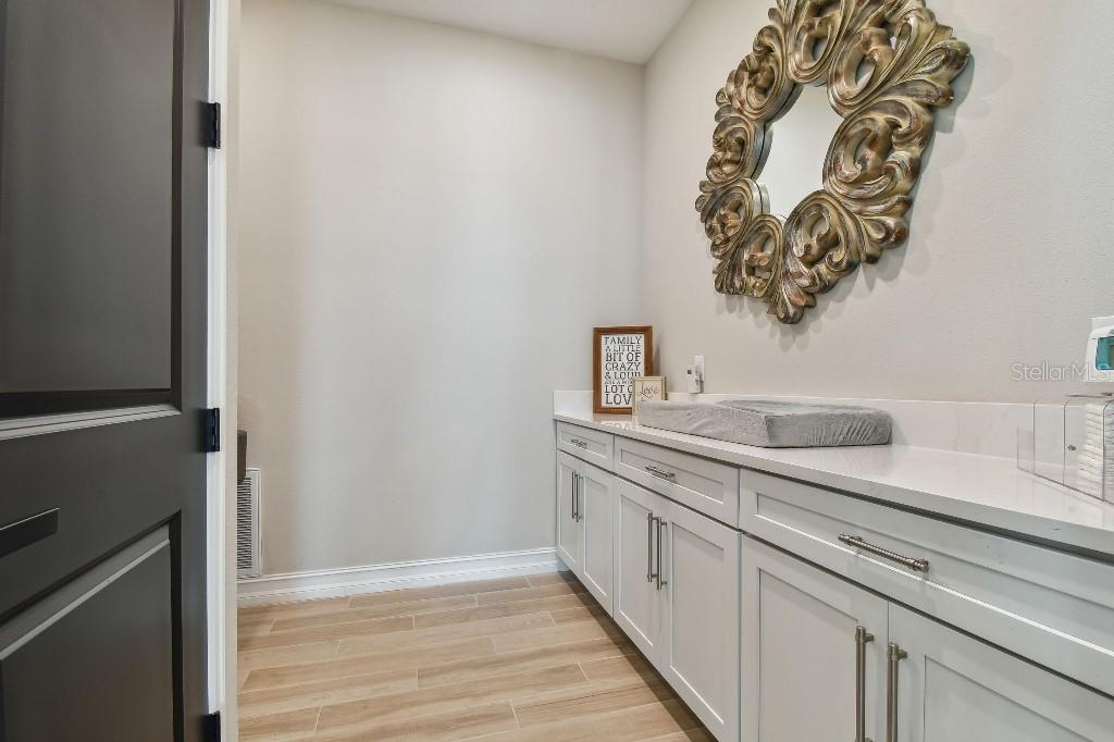 Image 17 of 43 For 6129 Marsh Trail Drive