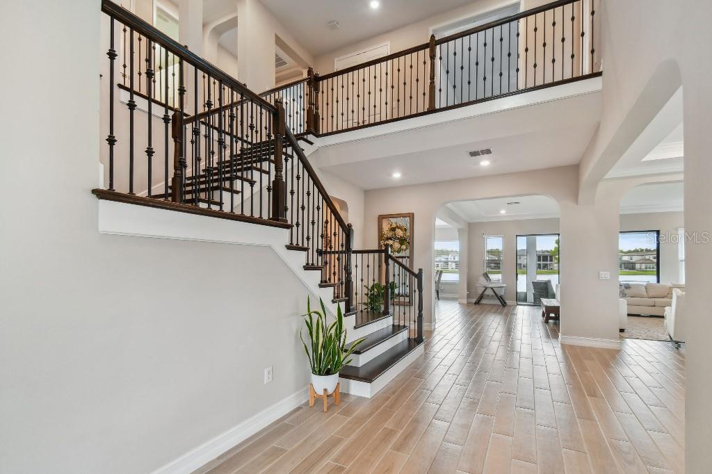 Image 3 of 43 For 6129 Marsh Trail Drive