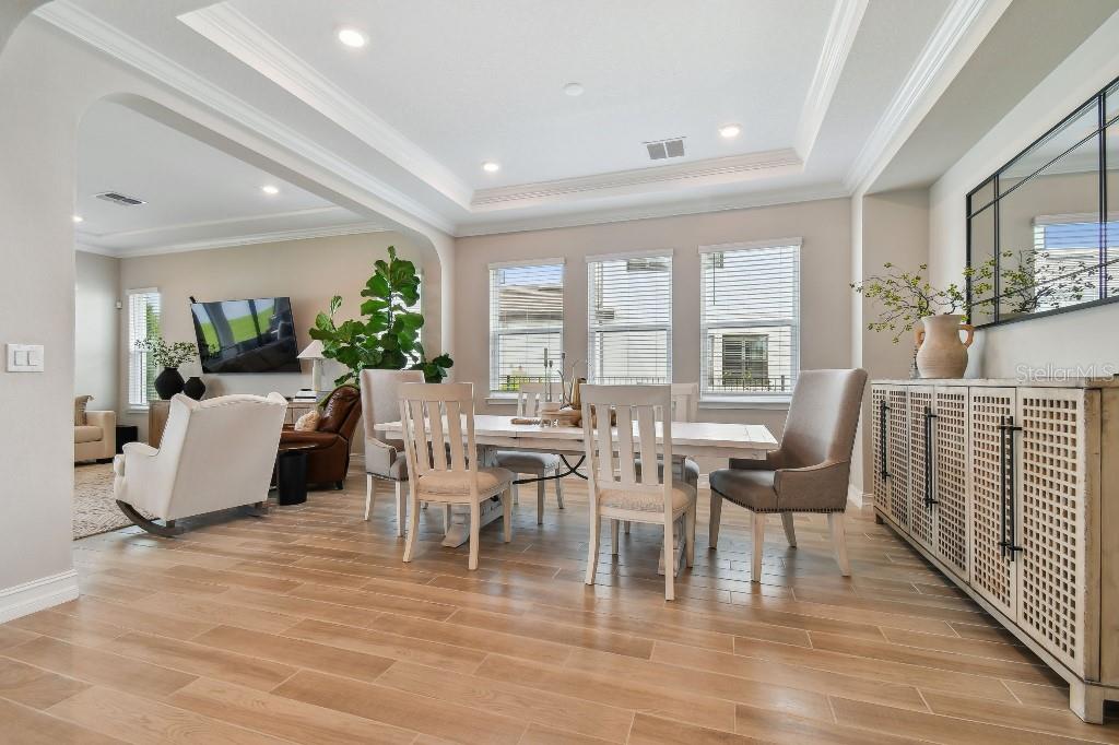 Image 4 of 43 For 6129 Marsh Trail Drive
