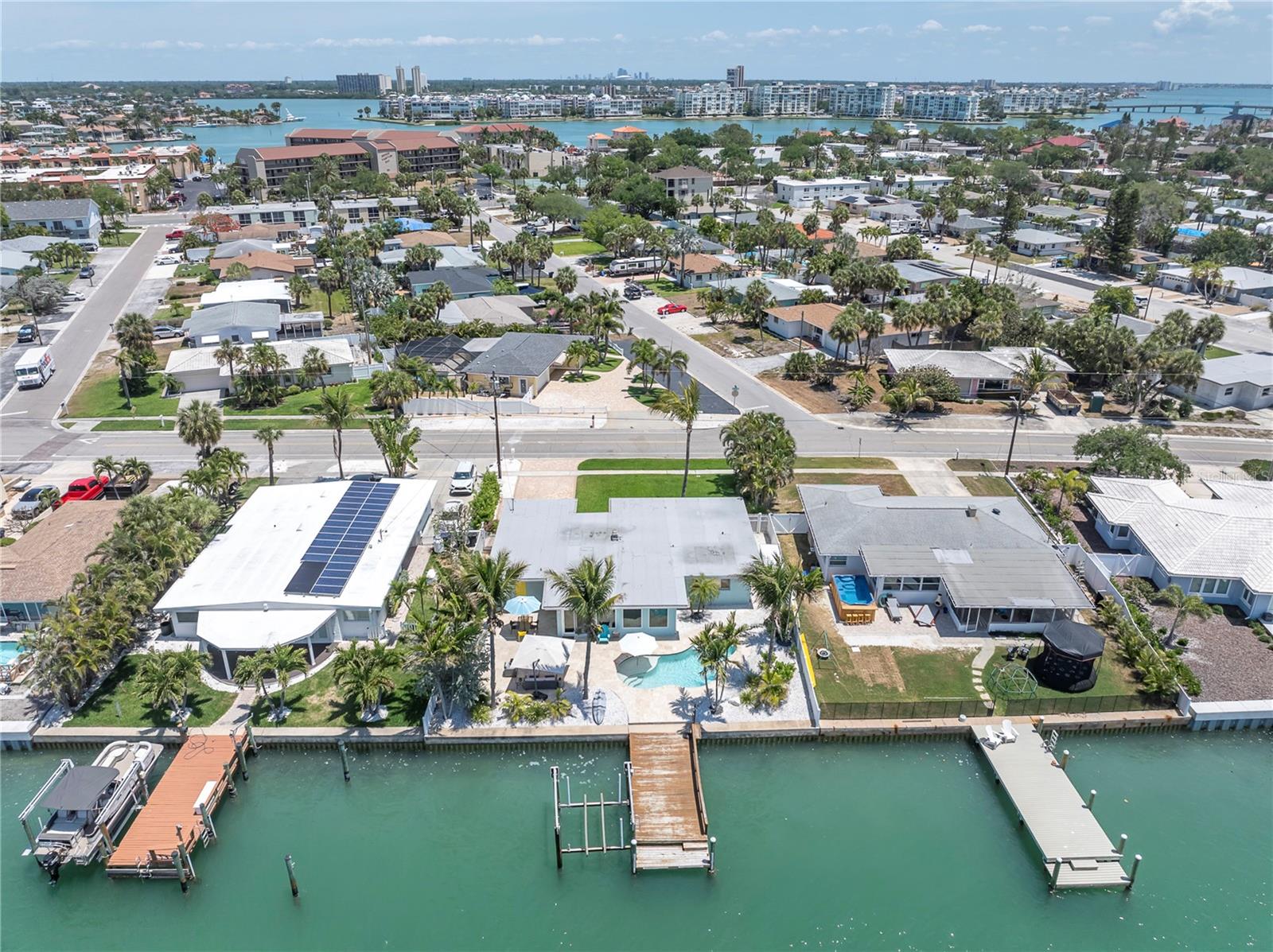 Image 37 of 38 For 8800 Gulf Boulevard