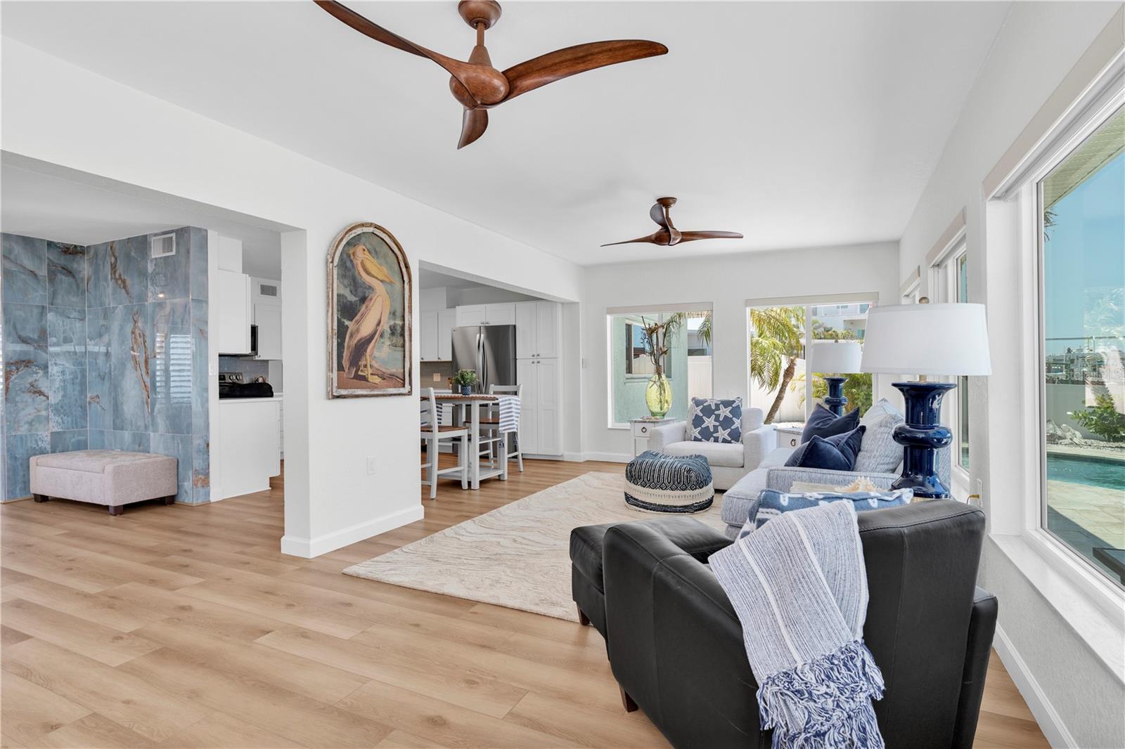 Image 8 of 38 For 8800 Gulf Boulevard