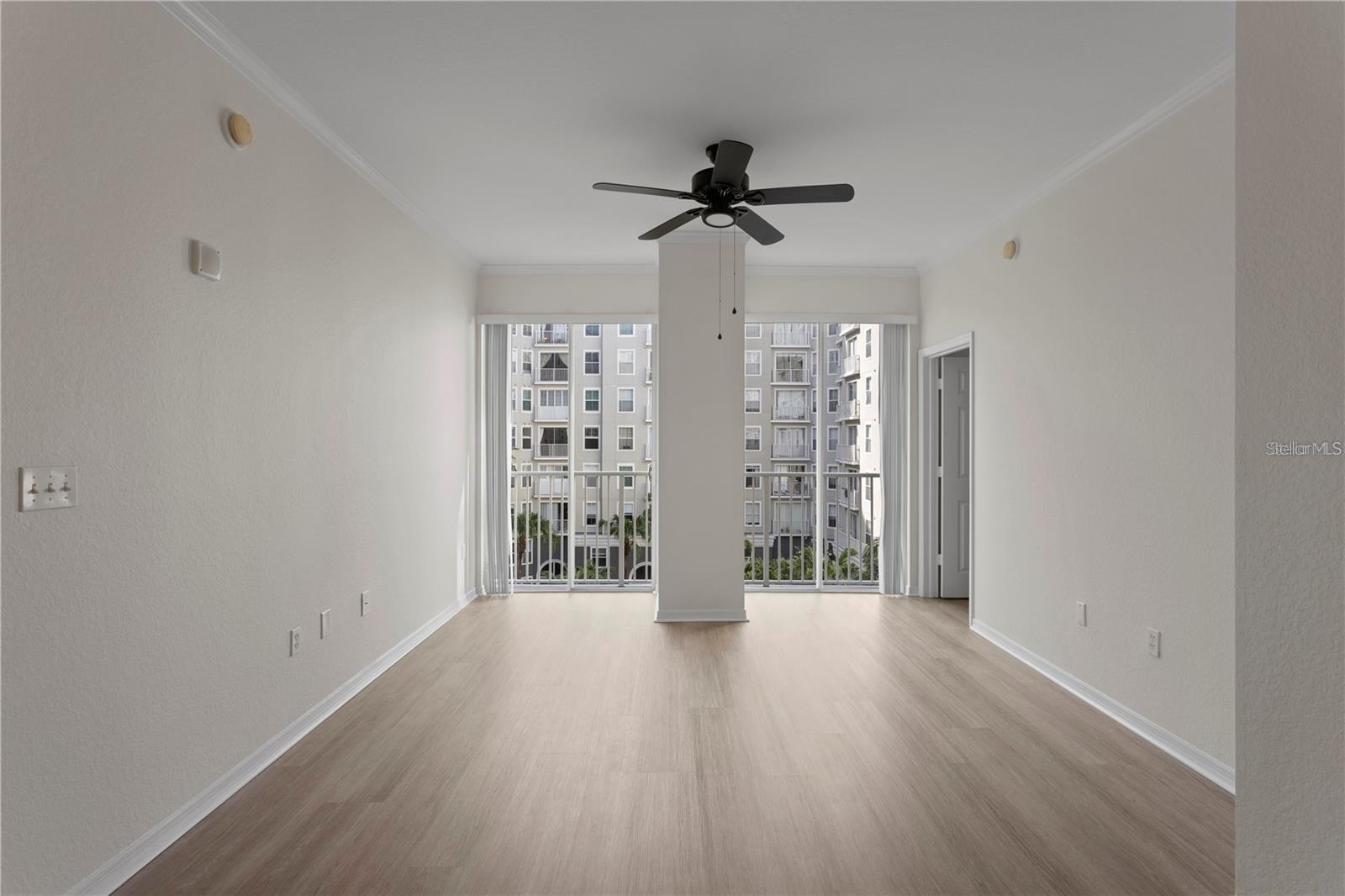 Image 3 of 36 For 700 Harbour Island Boulevard 435