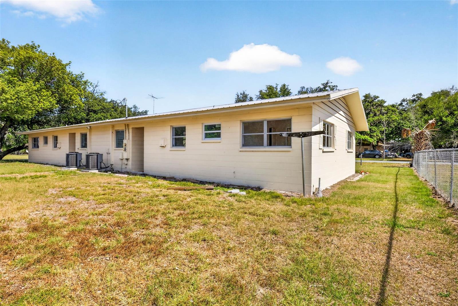 Image 24 of 37 For 34816 Evergreen Way