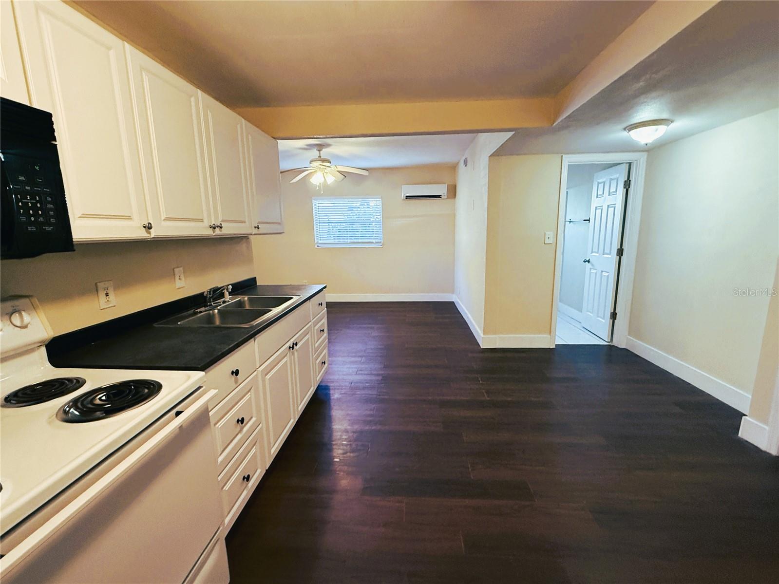 Image 3 of 19 For 12175 3rd Street E 10
