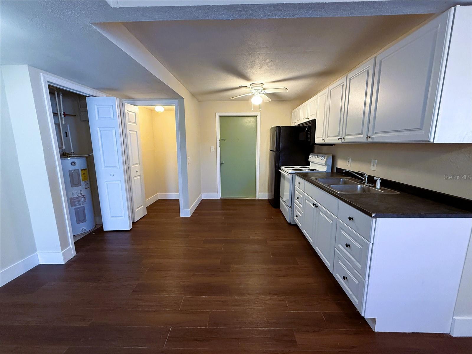 Image 5 of 19 For 12175 3rd Street E 10