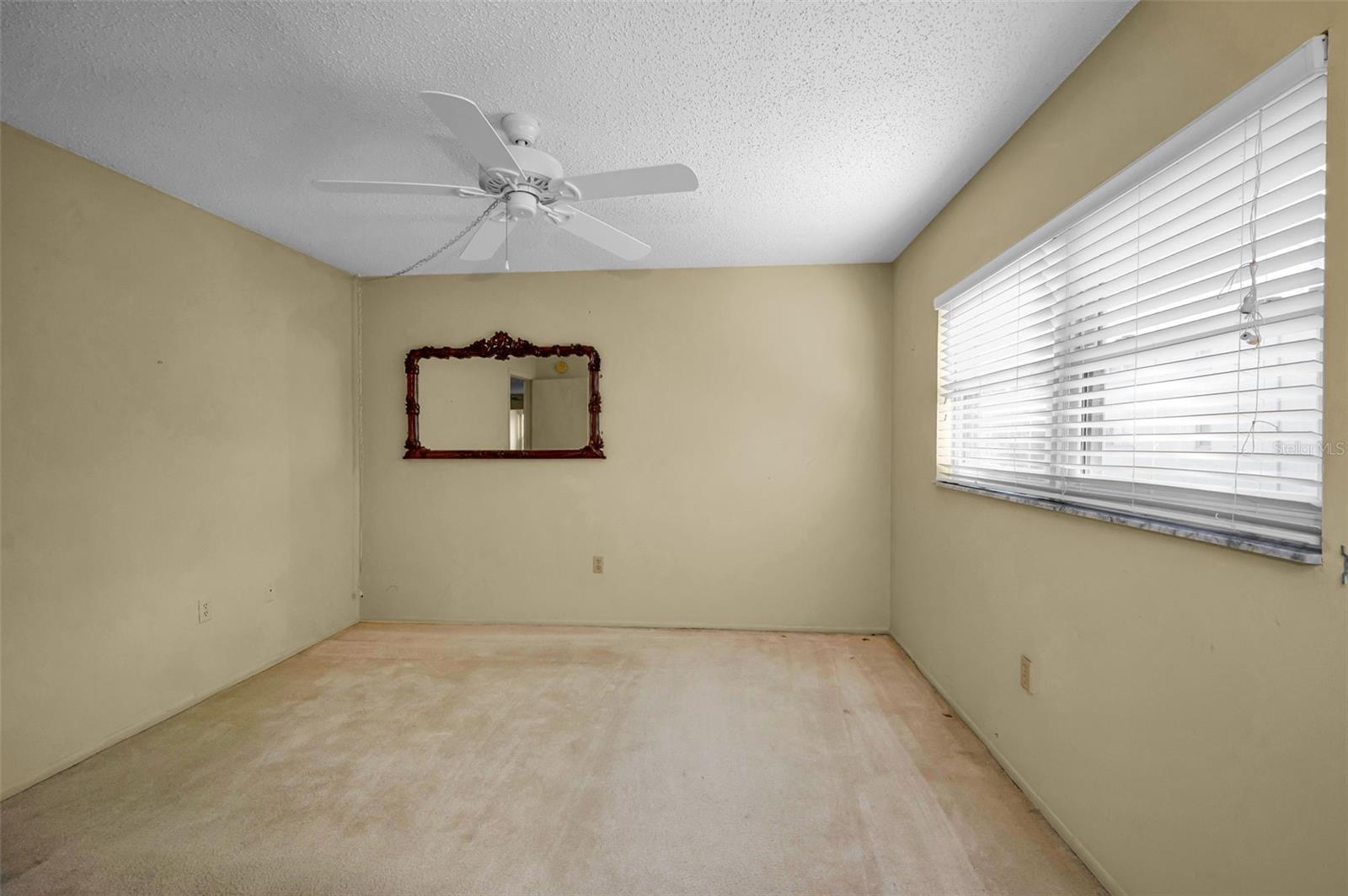 Image 19 of 43 For 936 Virginia Street 201
