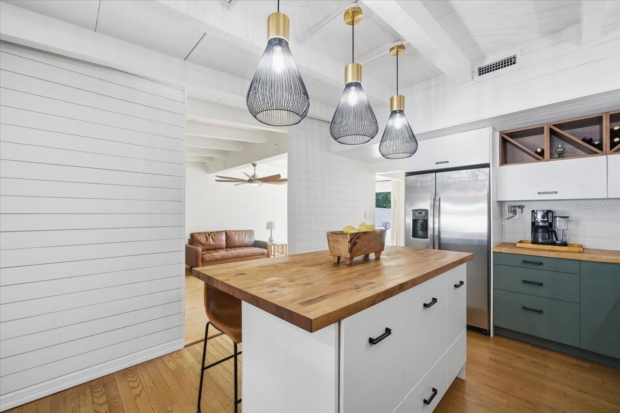 Image 10 of 48 For 9718 Oregon Avenue