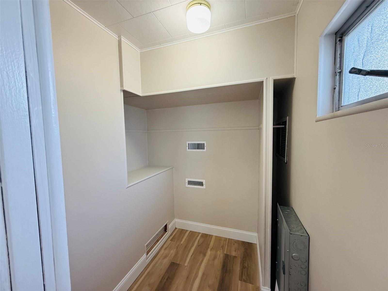 Image 19 of 40 For 4851 Gandy Boulevard B7l13