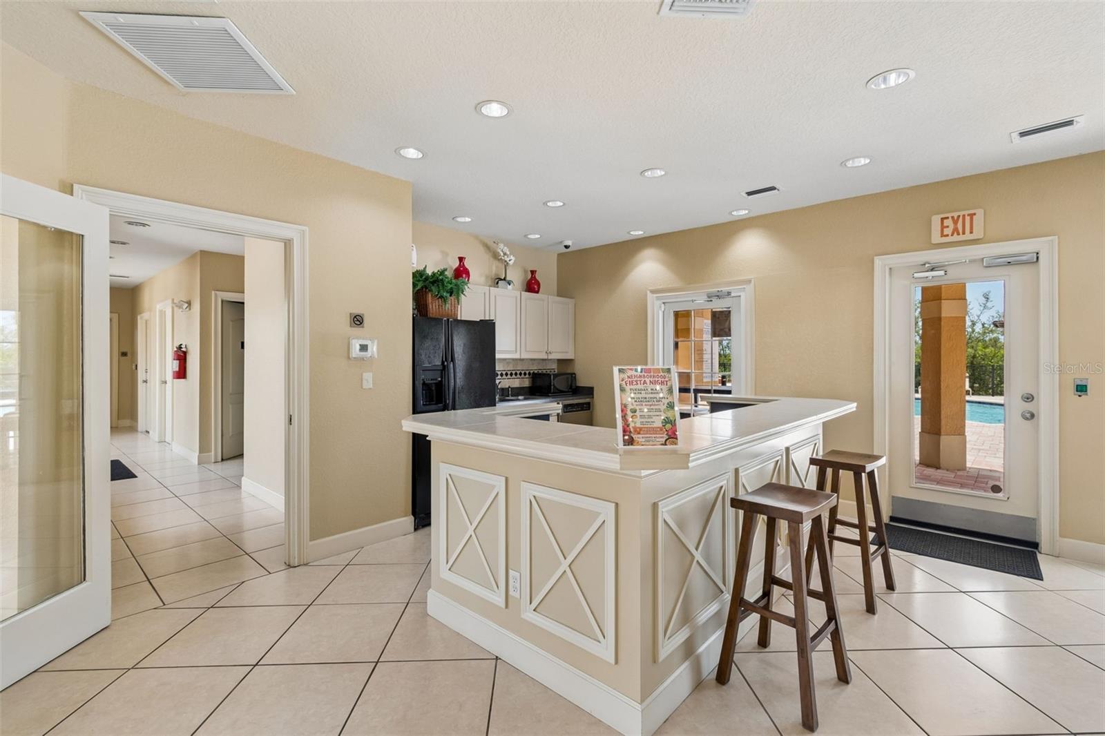 Image 27 of 36 For 4304 Bayside Village Drive 204