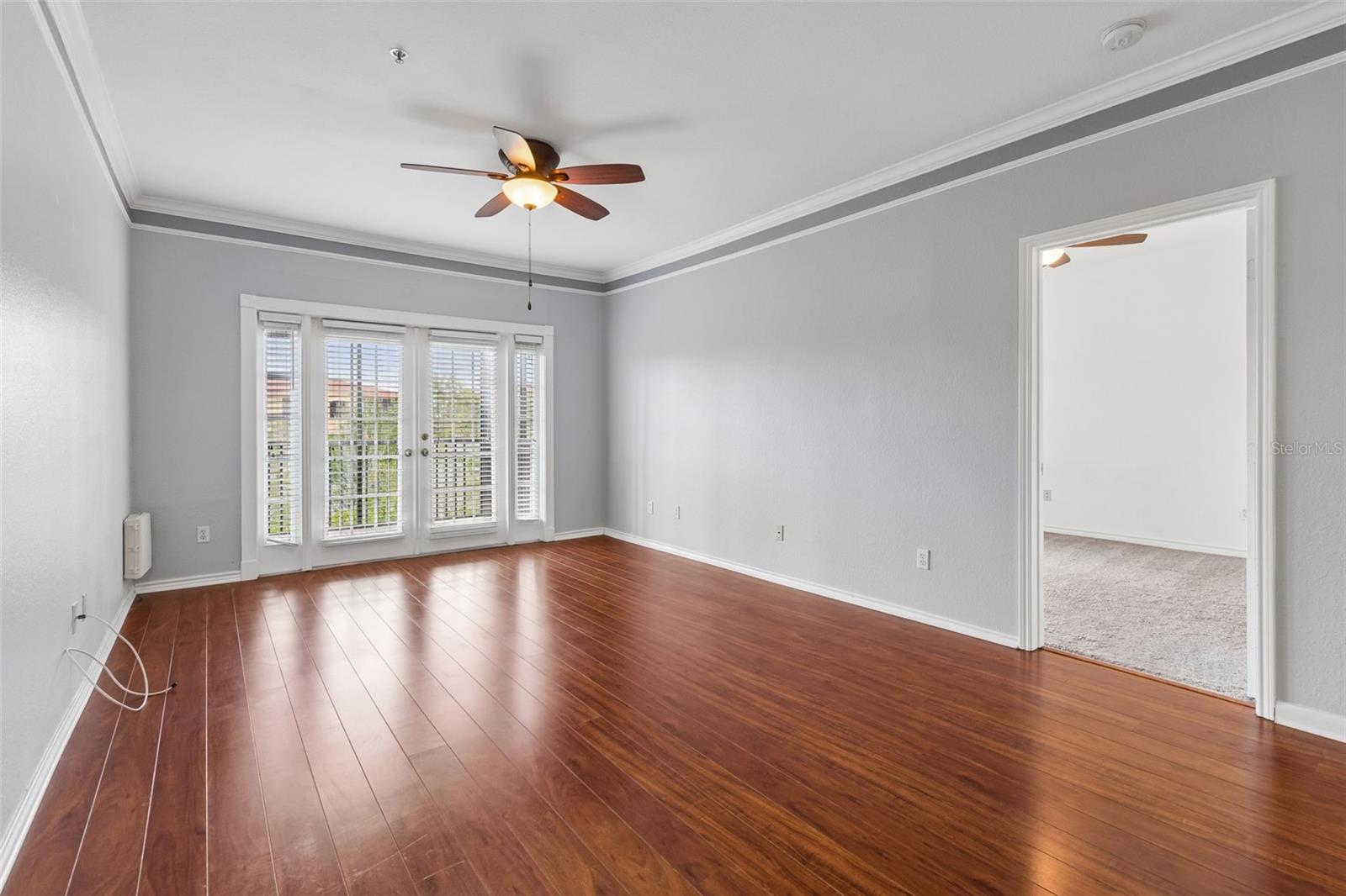 Image 7 of 36 For 4304 Bayside Village Drive 204