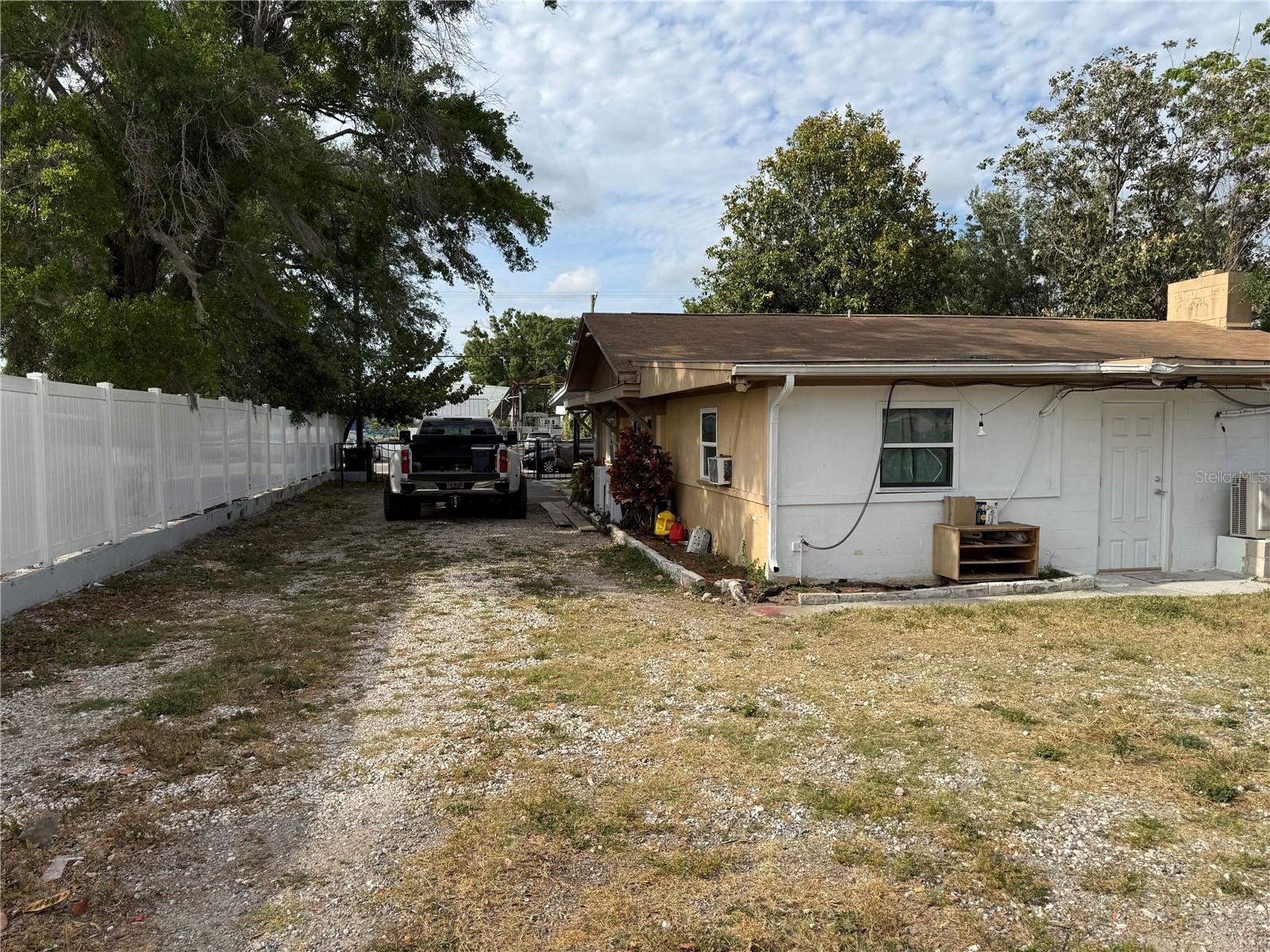 Image 6 of 17 For 4106 South Avenue