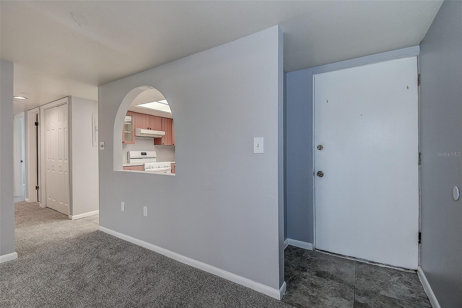 Image 3 of 47 For 860 Village Drive N 106