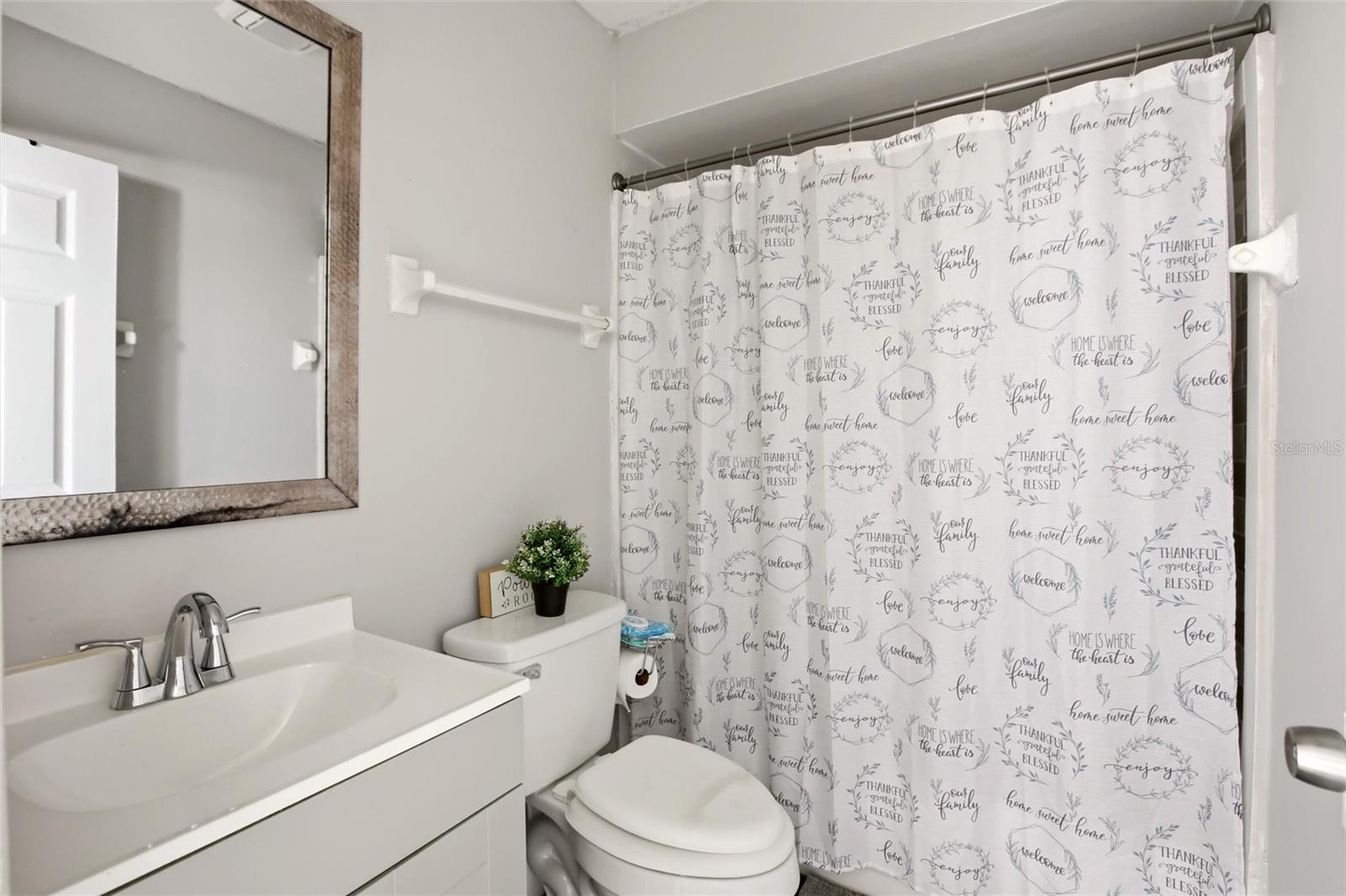 Image 14 of 22 For 1702 Birchwood Circle A