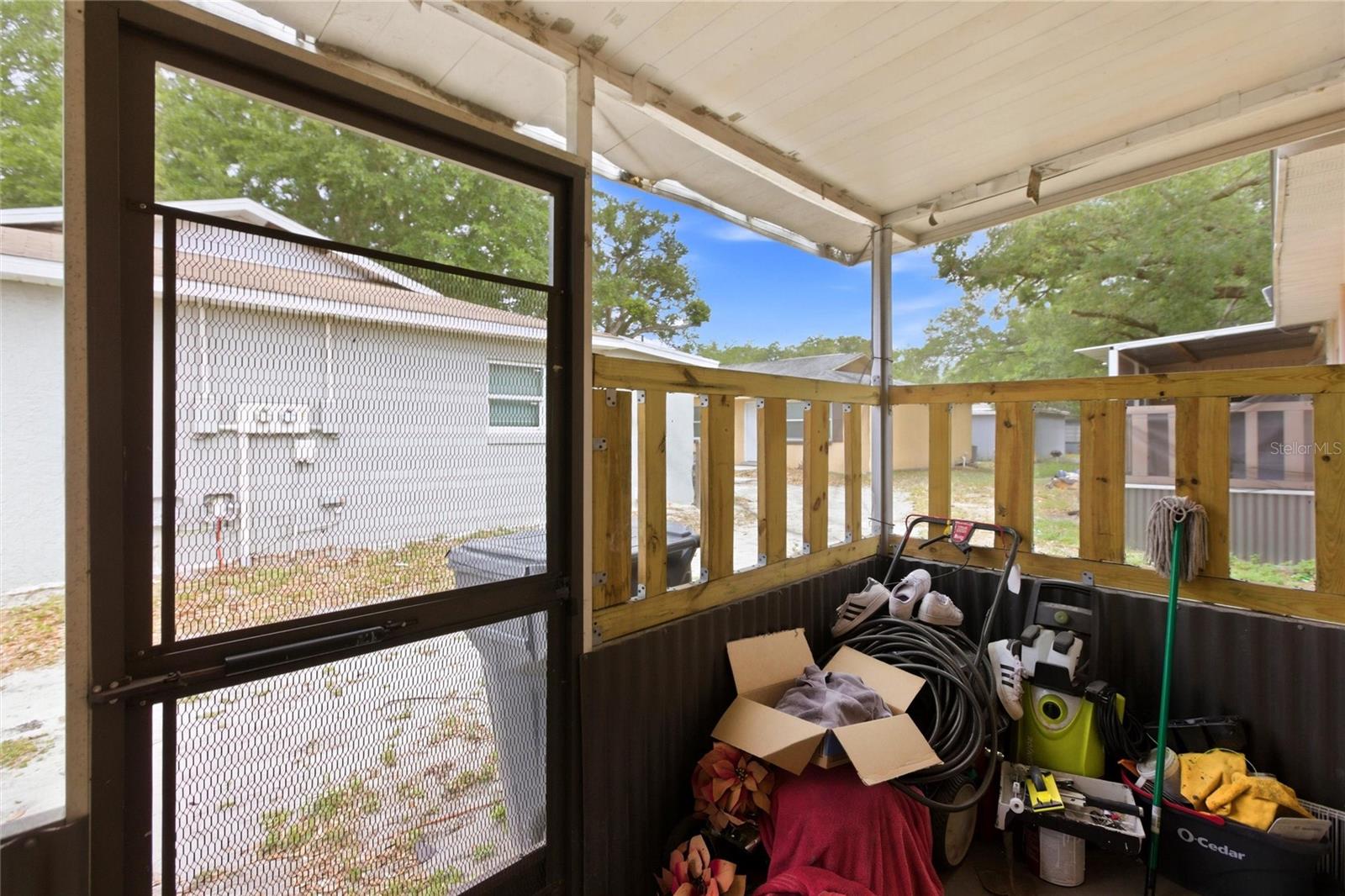 Image 16 of 22 For 1702 Birchwood Circle A