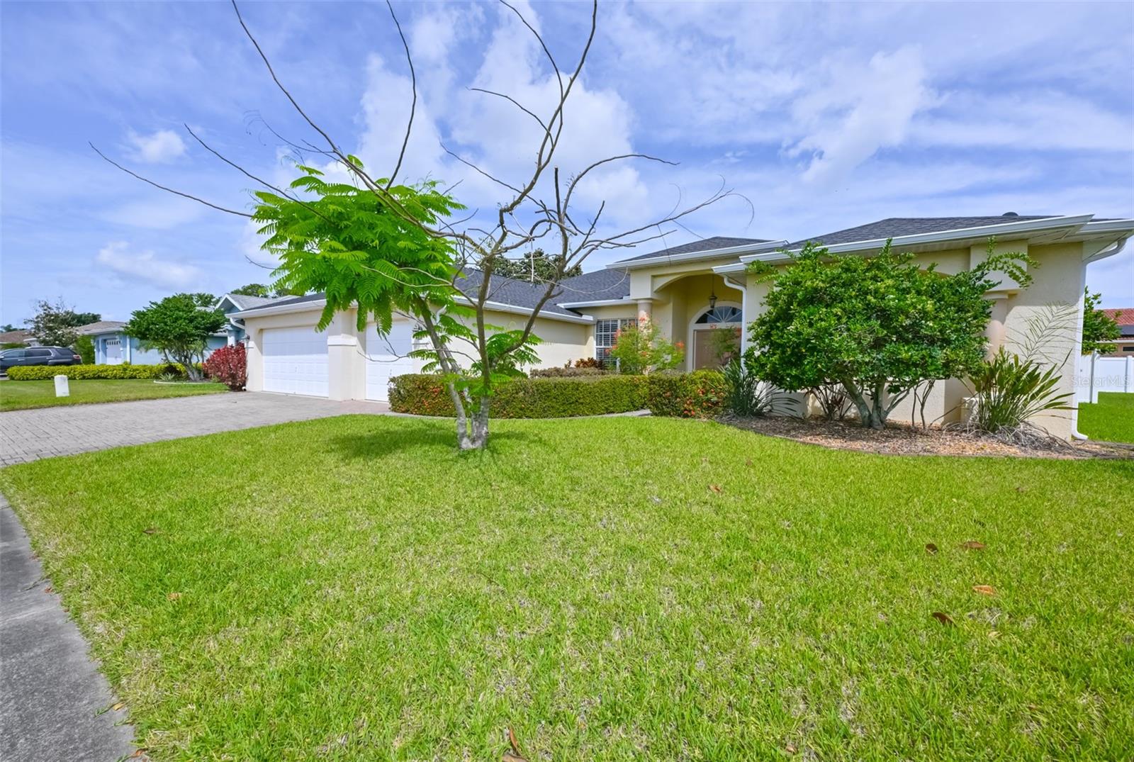 Image 2 of 32 For 3822 Cardenal Avenue