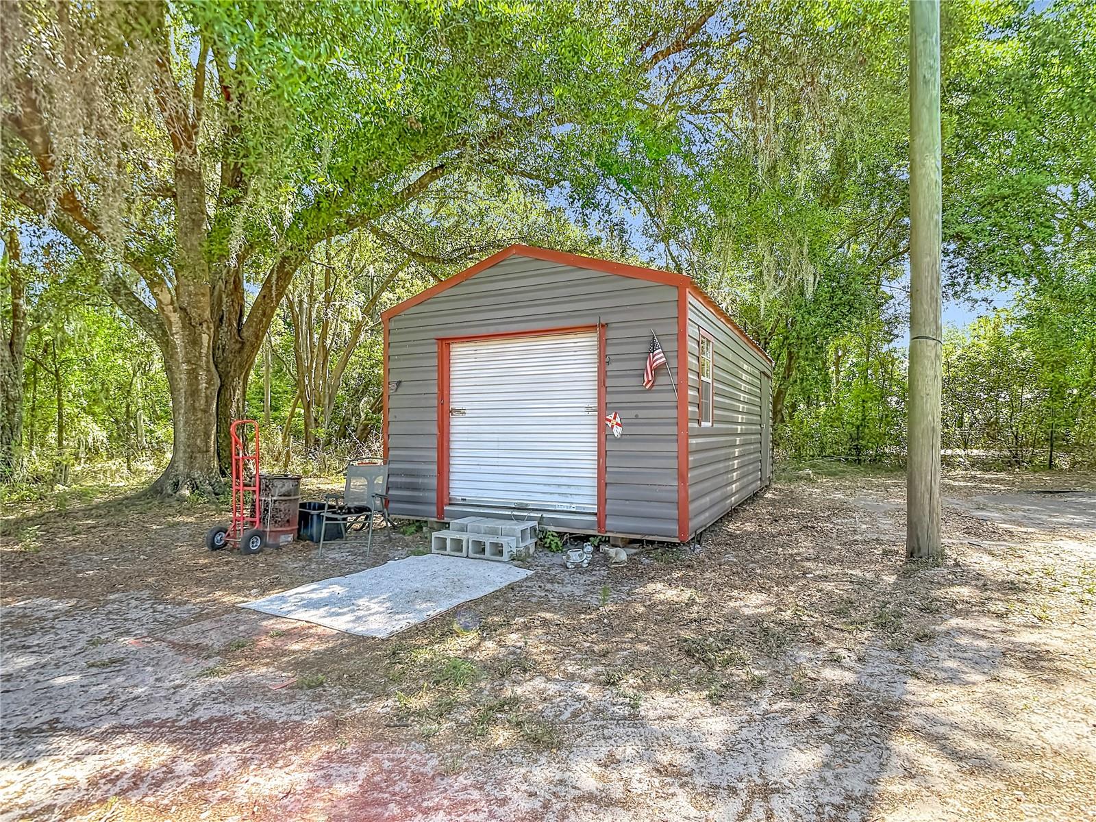 Image 10 of 47 For 40949 Jerry Road