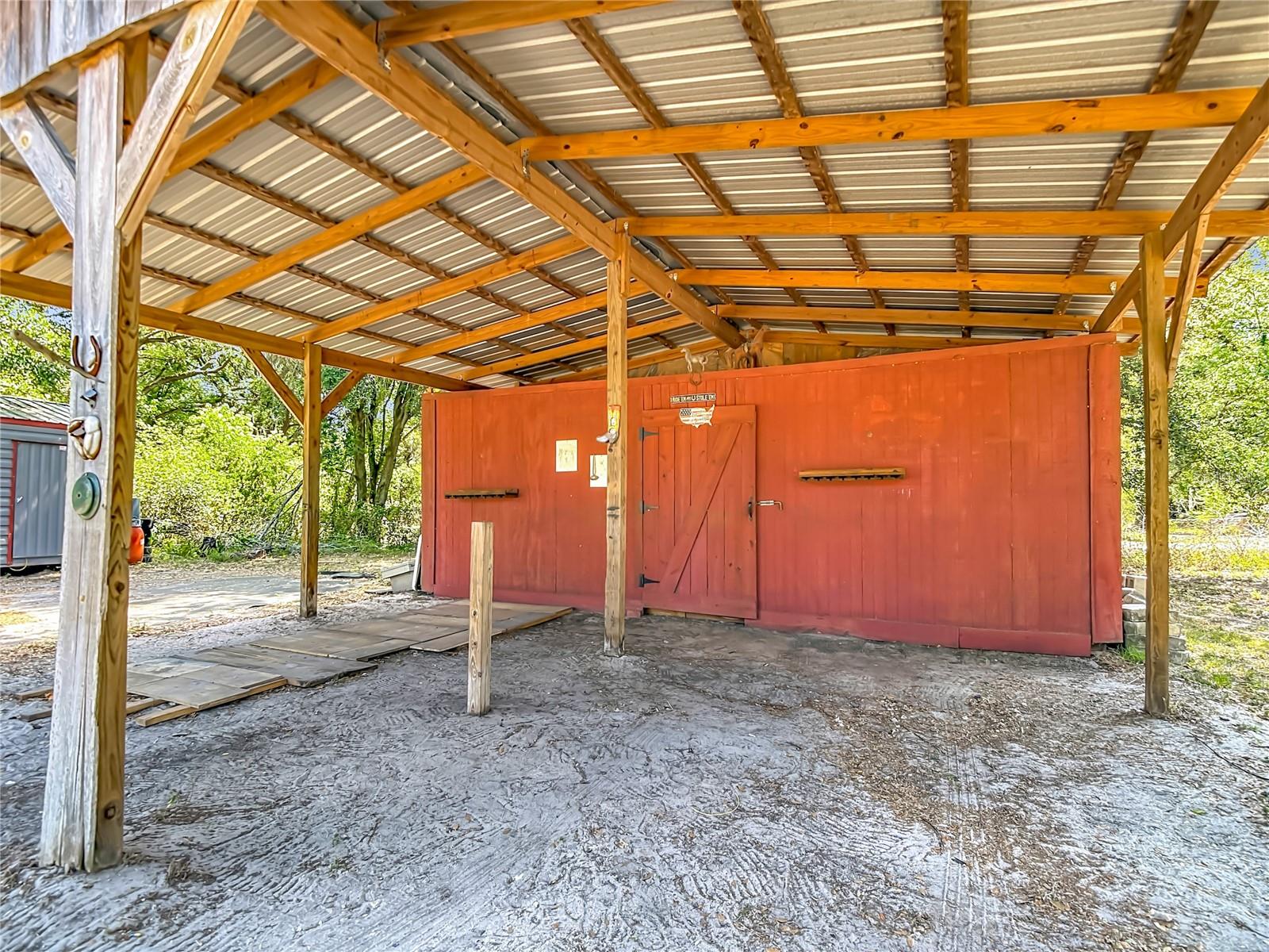 Image 8 of 47 For 40949 Jerry Road