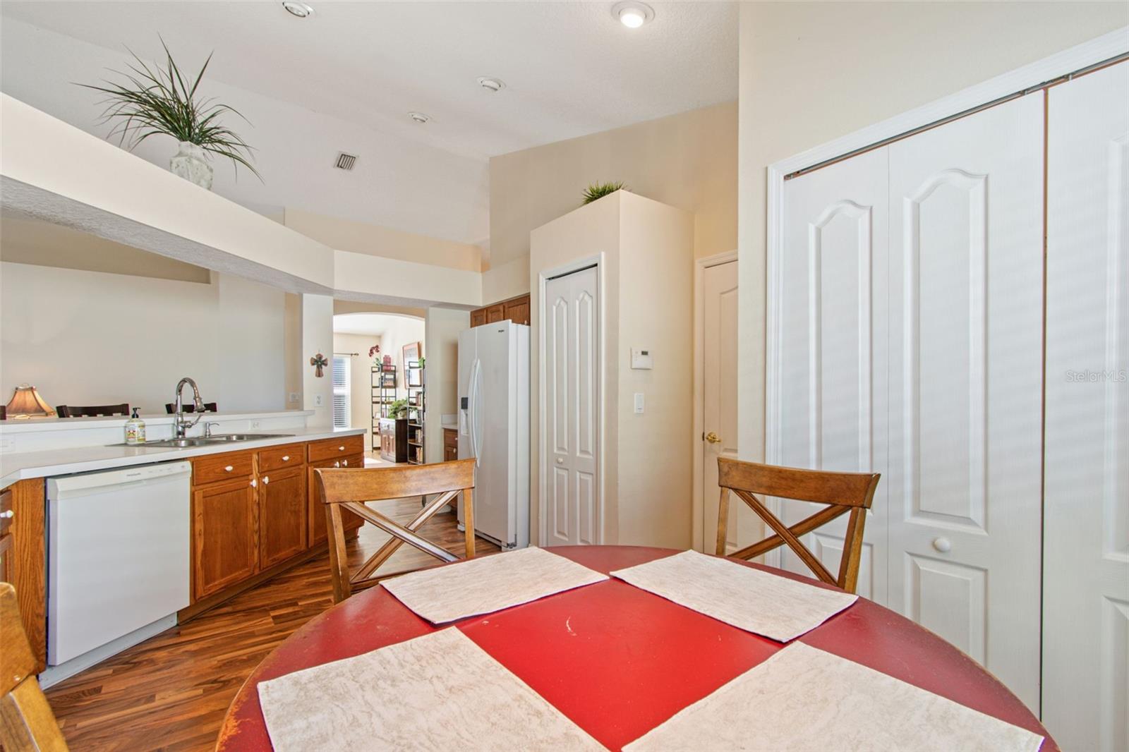 Image 41 of 51 For 30816 Midtown Court