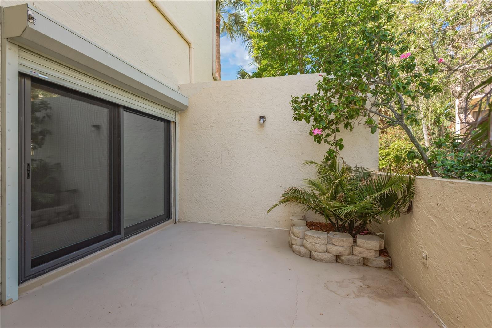 Image 22 of 43 For 7520 Sunshine Skyway Lane S P5