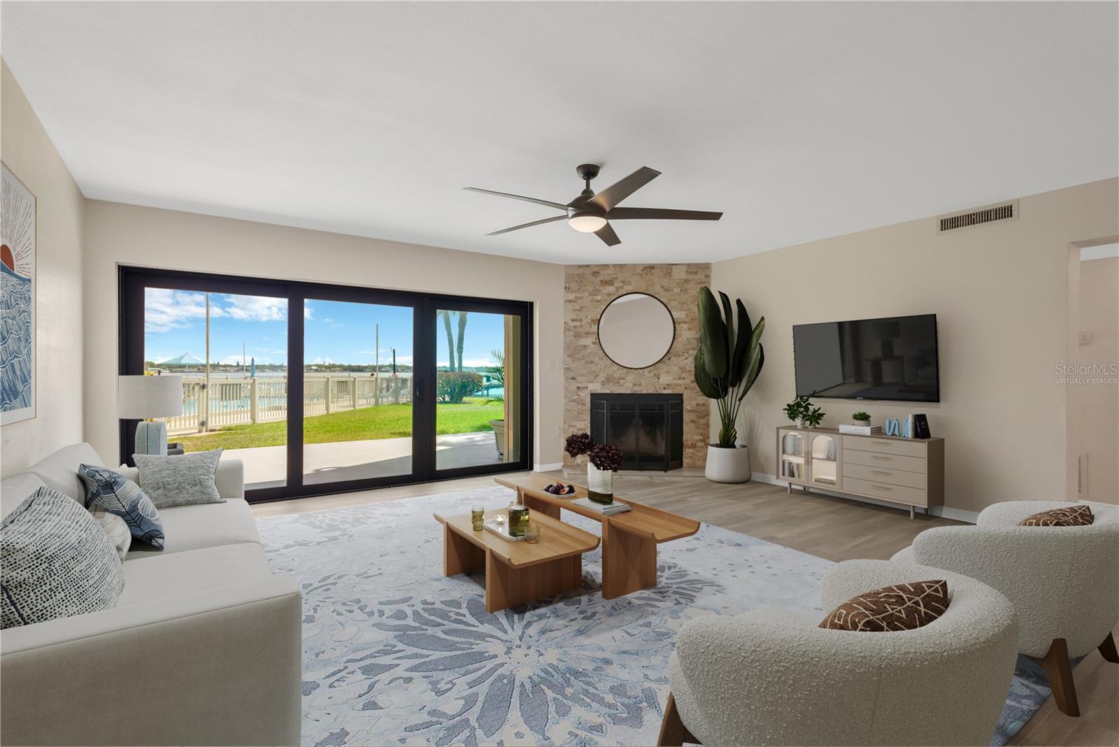 Image 3 of 43 For 7520 Sunshine Skyway Lane S P5