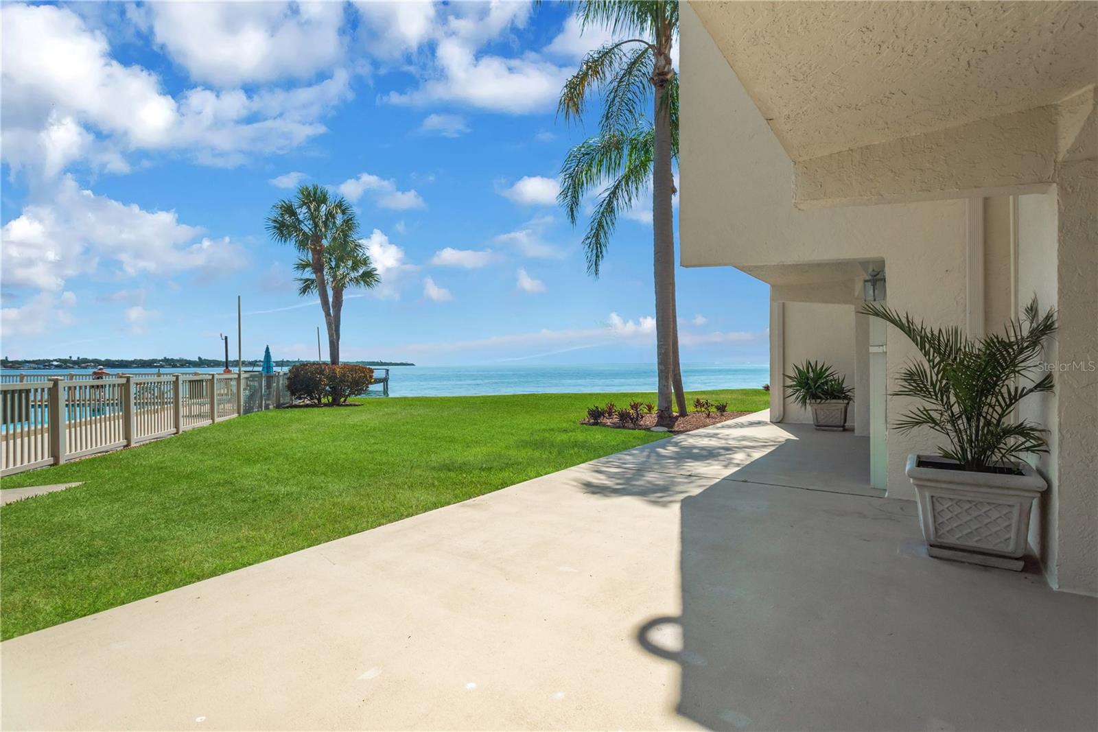Image 36 of 43 For 7520 Sunshine Skyway Lane S P5
