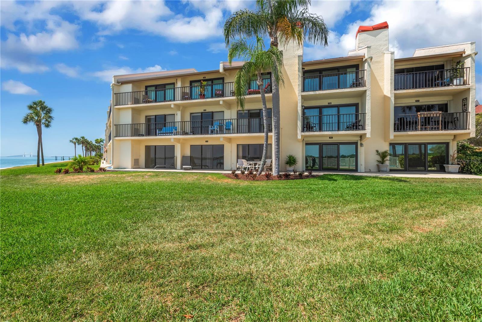 Image 39 of 43 For 7520 Sunshine Skyway Lane S P5