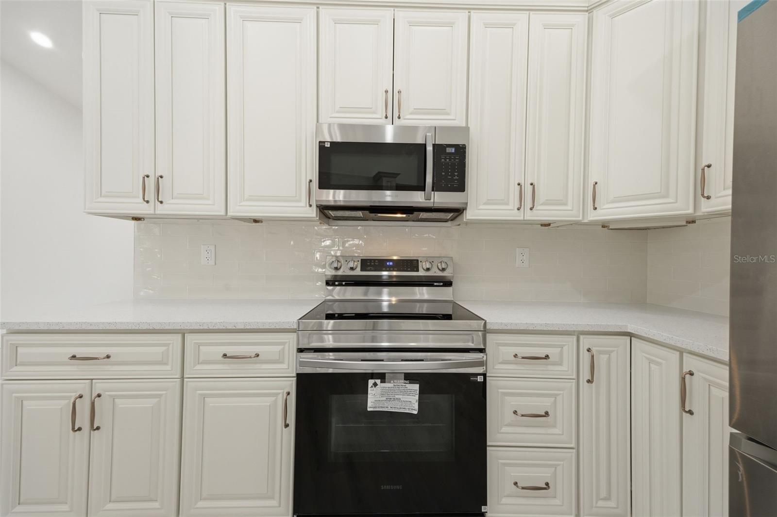 Image 13 of 50 For 1204 Moondale Court