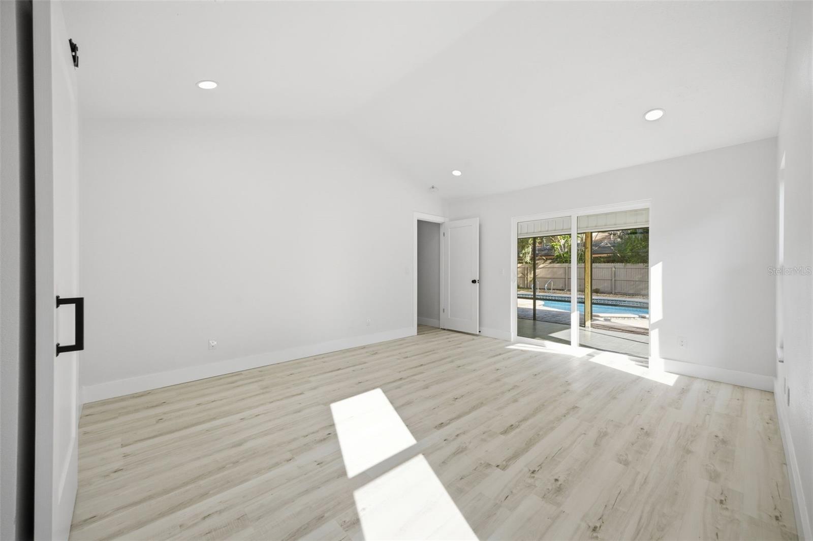 Image 18 of 50 For 1204 Moondale Court
