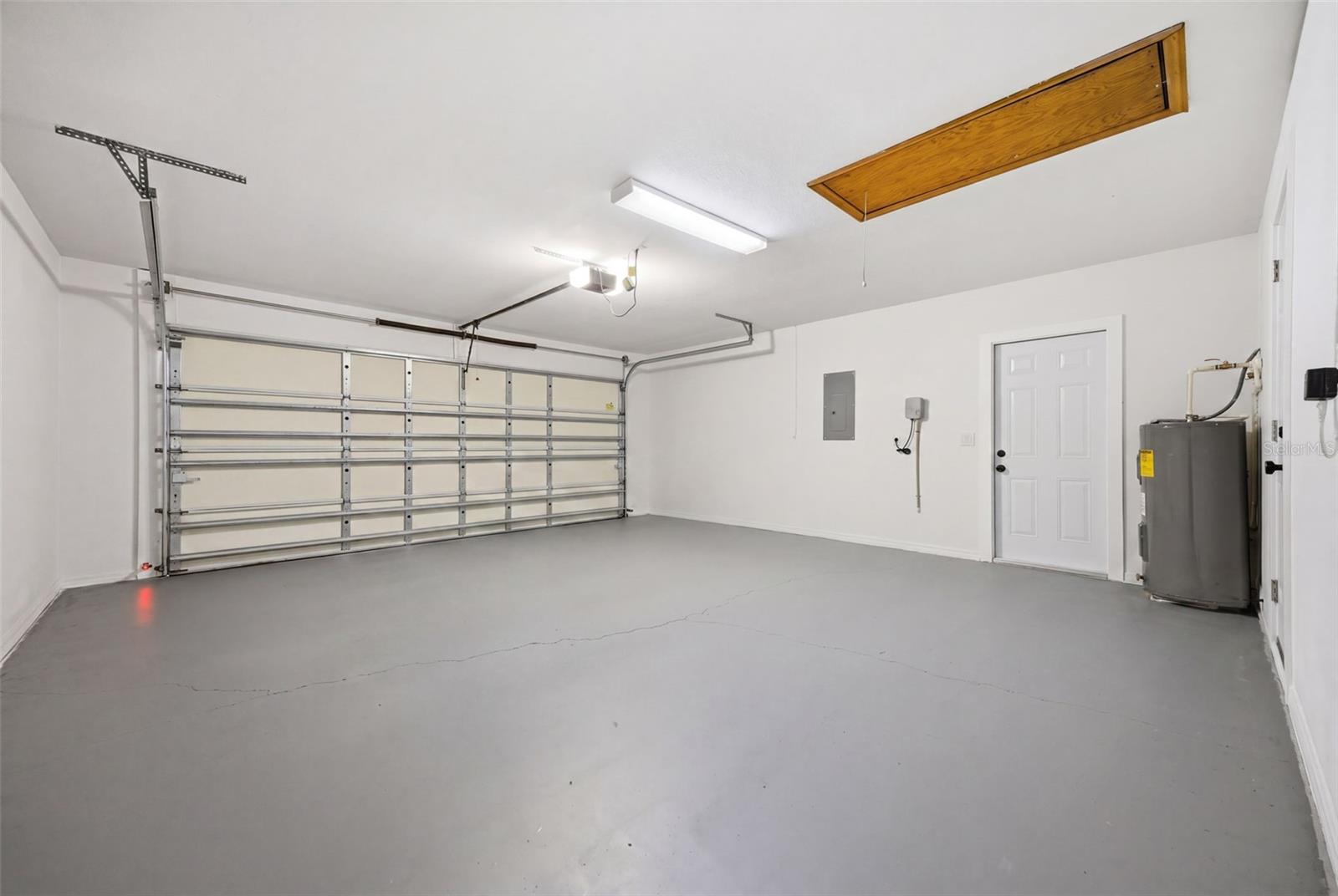 Image 35 of 50 For 1204 Moondale Court