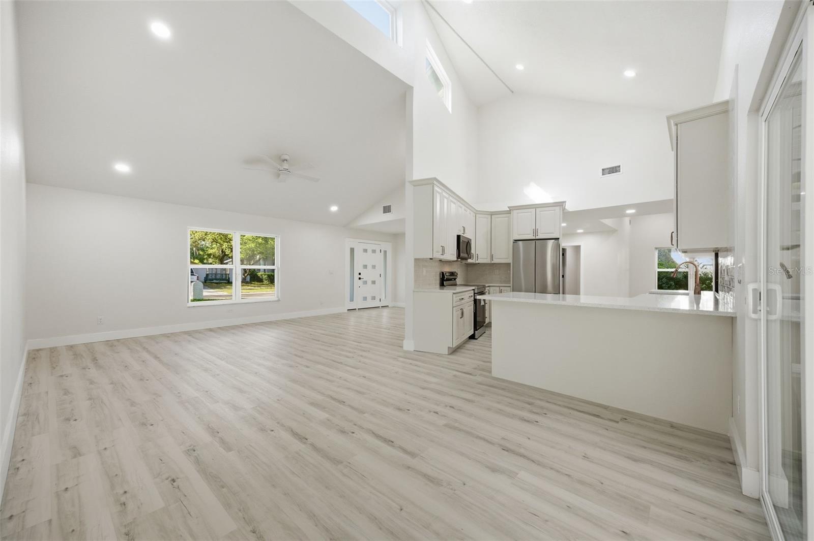 Image 5 of 50 For 1204 Moondale Court