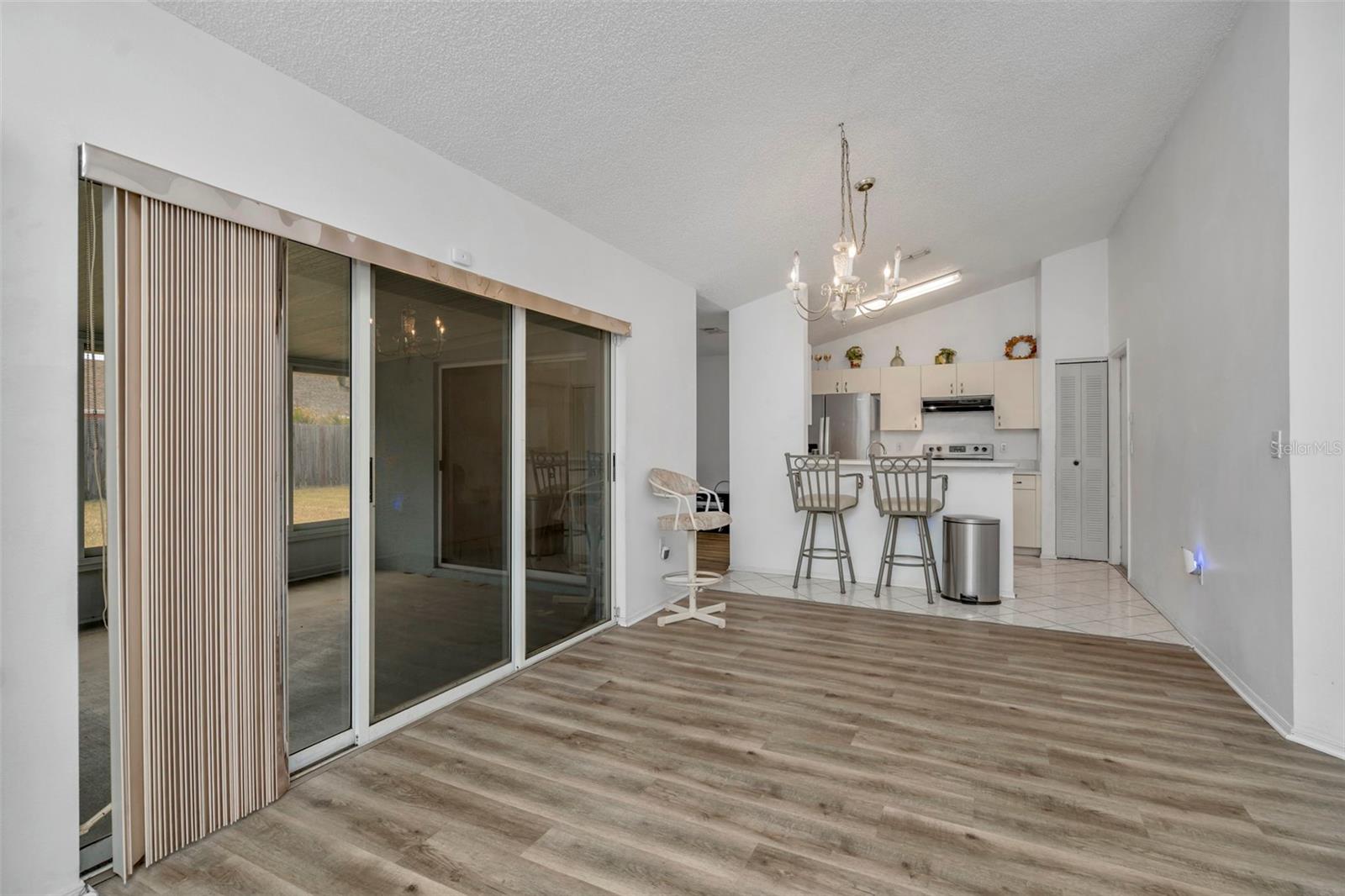 Image 15 of 43 For 3503 5th Avenue W