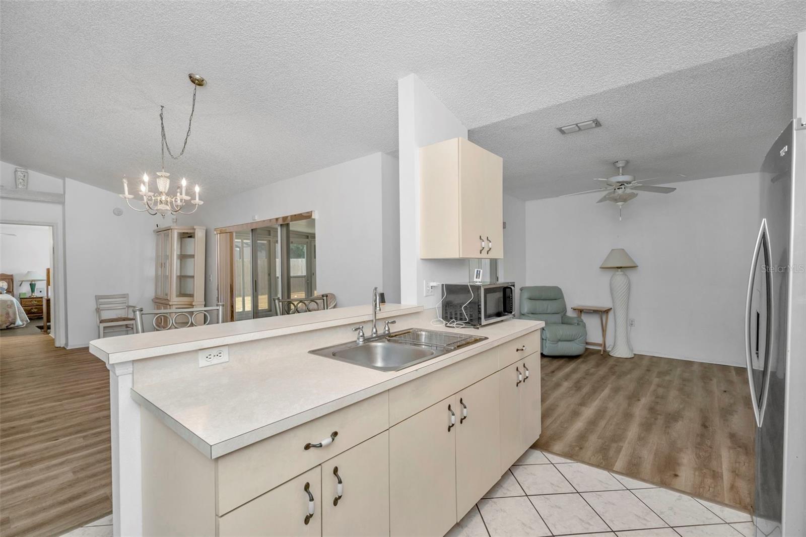 Image 19 of 43 For 3503 5th Avenue W