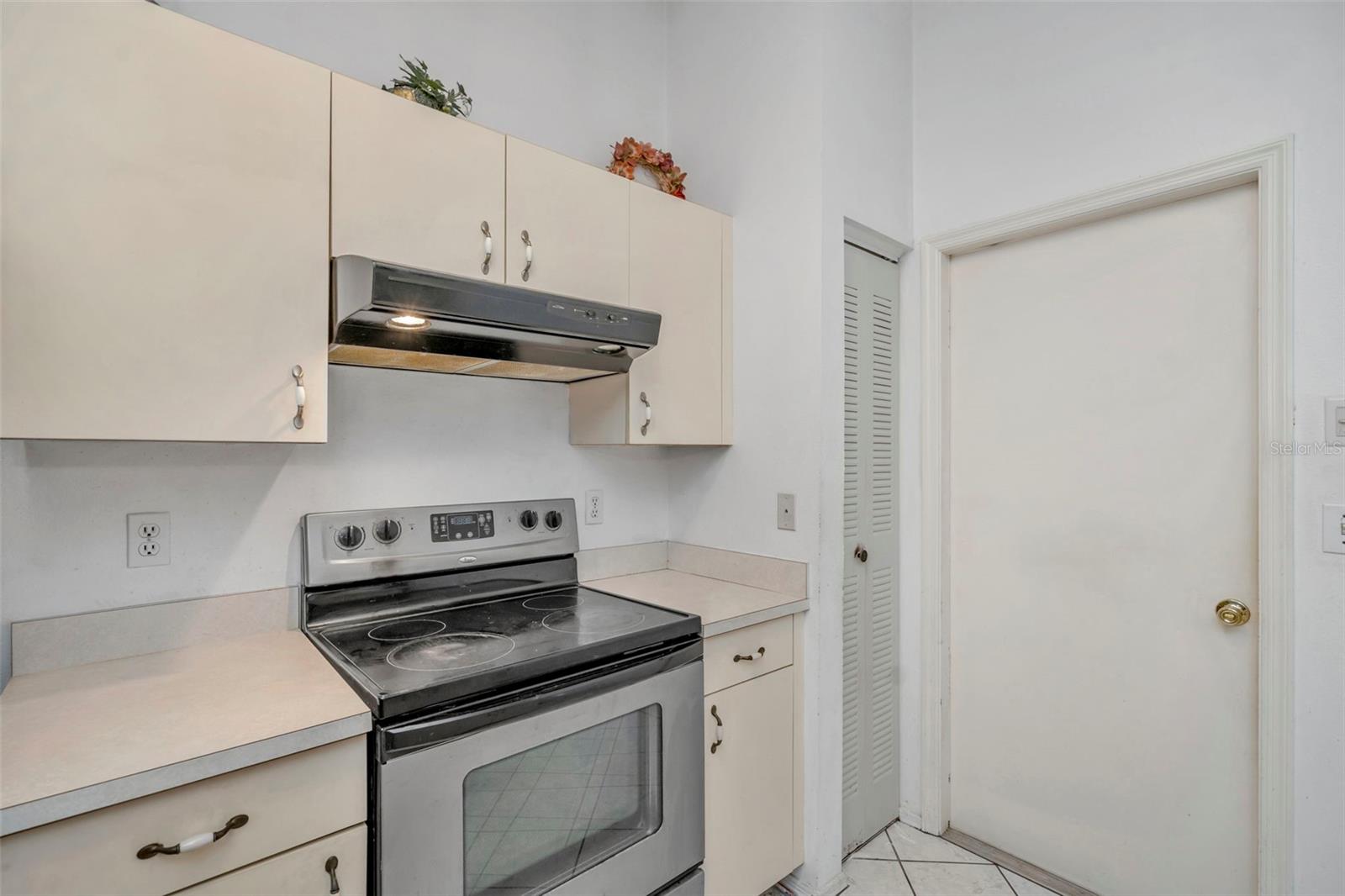 Image 20 of 43 For 3503 5th Avenue W
