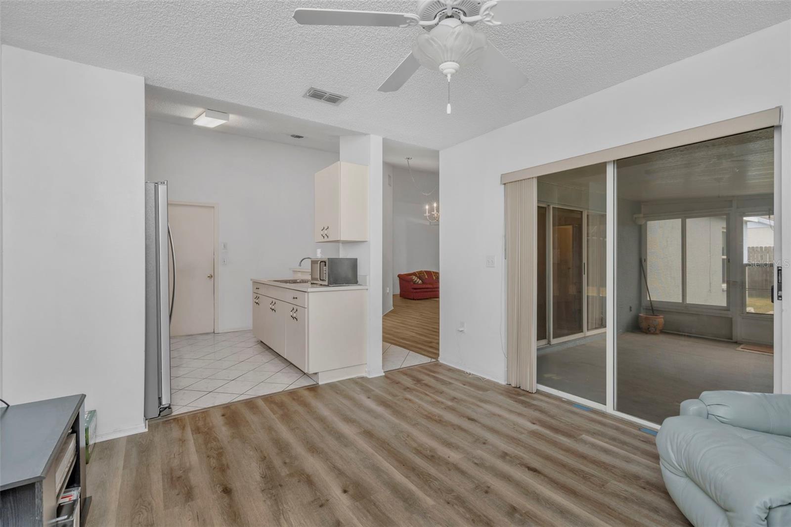 Image 22 of 43 For 3503 5th Avenue W
