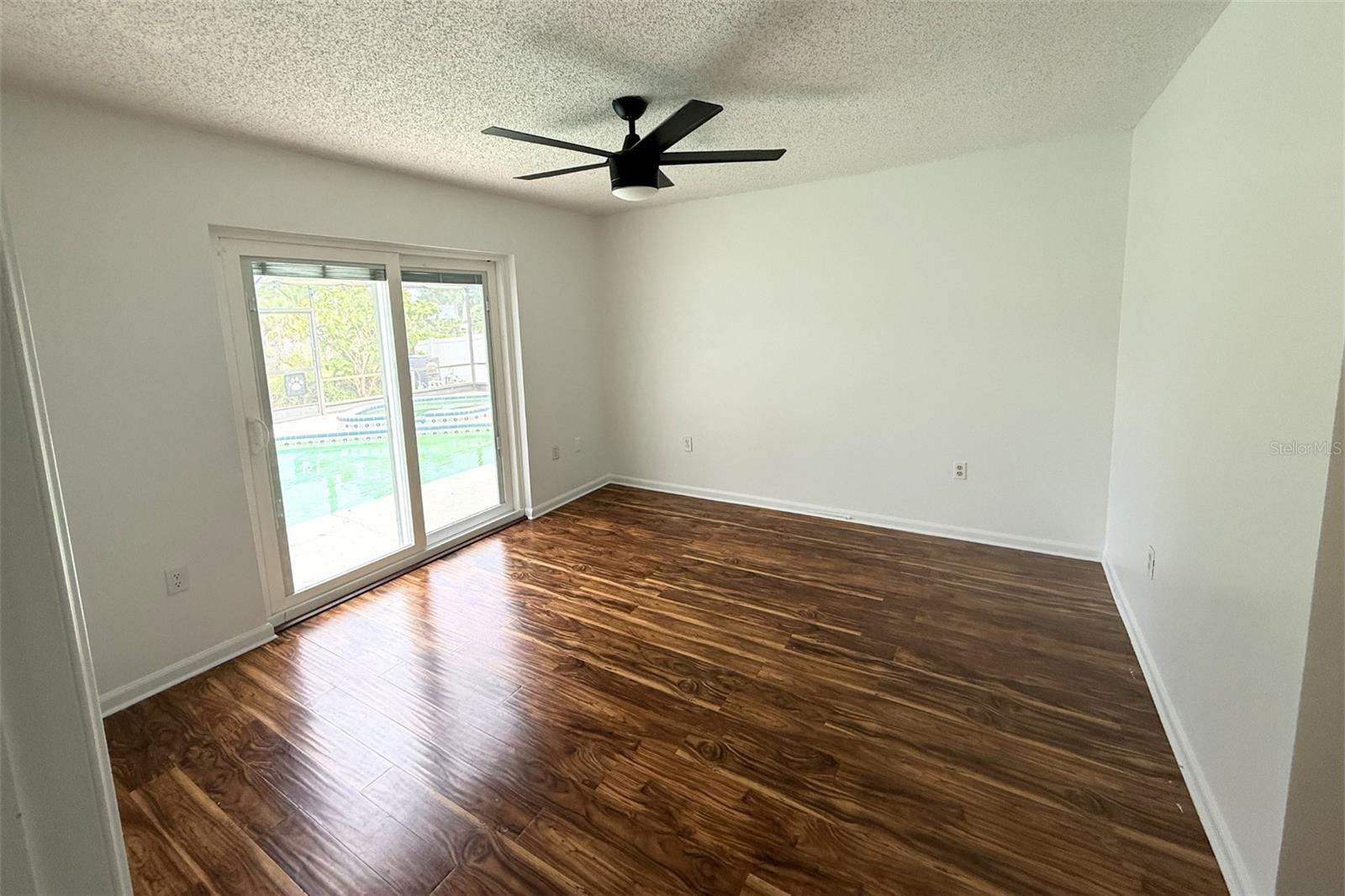 Image 13 of 21 For 12041 70th Street
