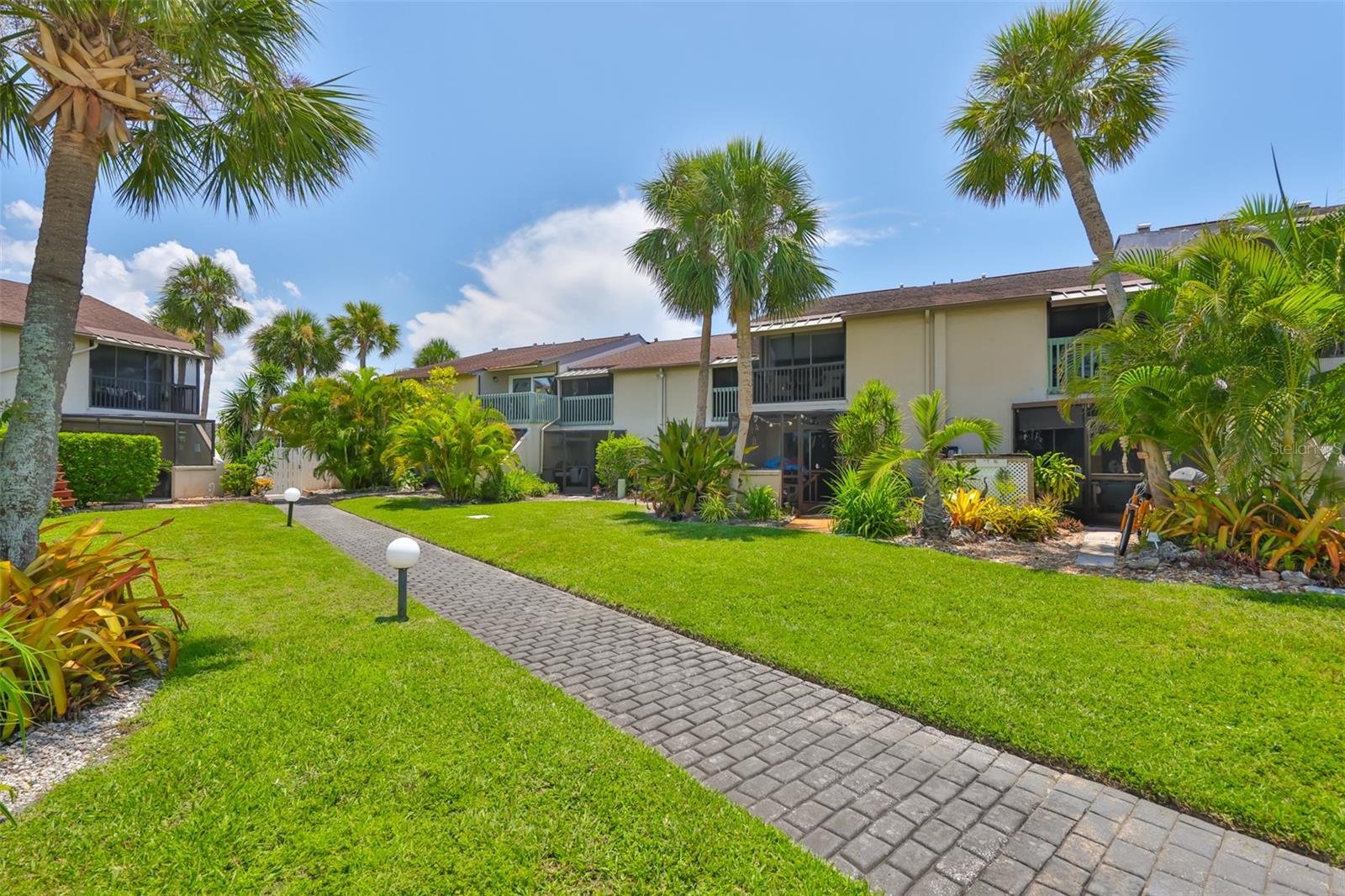 Image 31 of 34 For 1028 Apollo Beach Boulevard 8