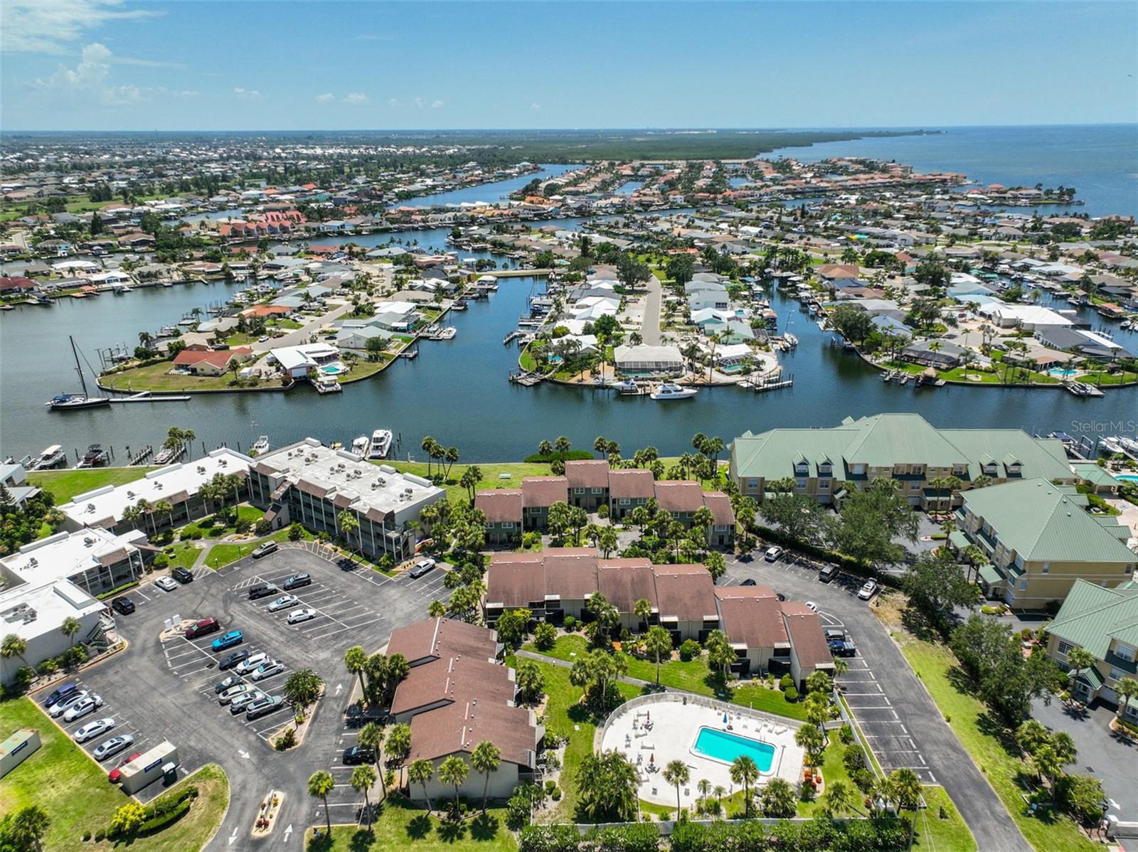 Image 33 of 34 For 1028 Apollo Beach Boulevard 8